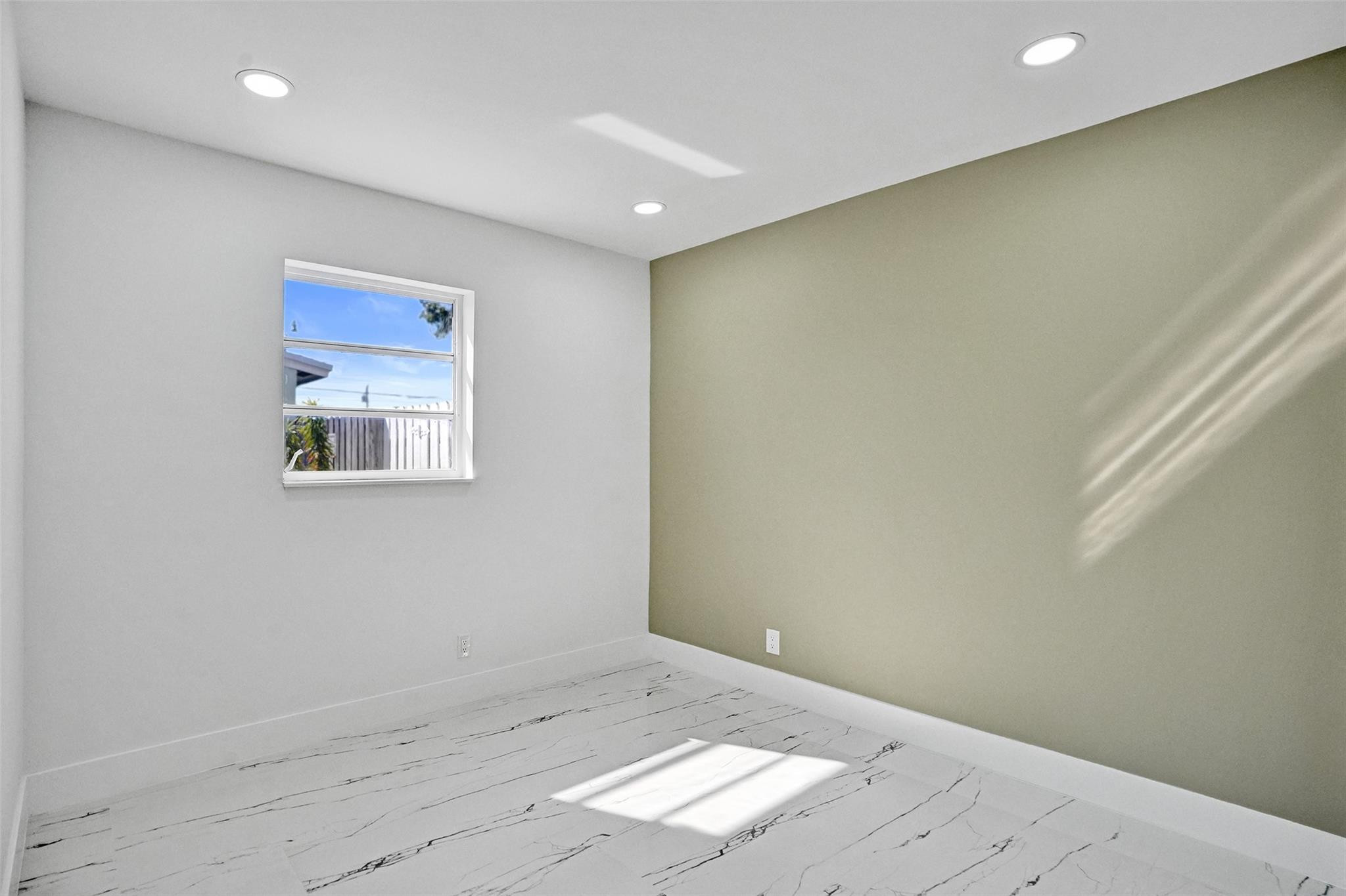 1437 SW 1ST, Deerfield Beach FL 33441
