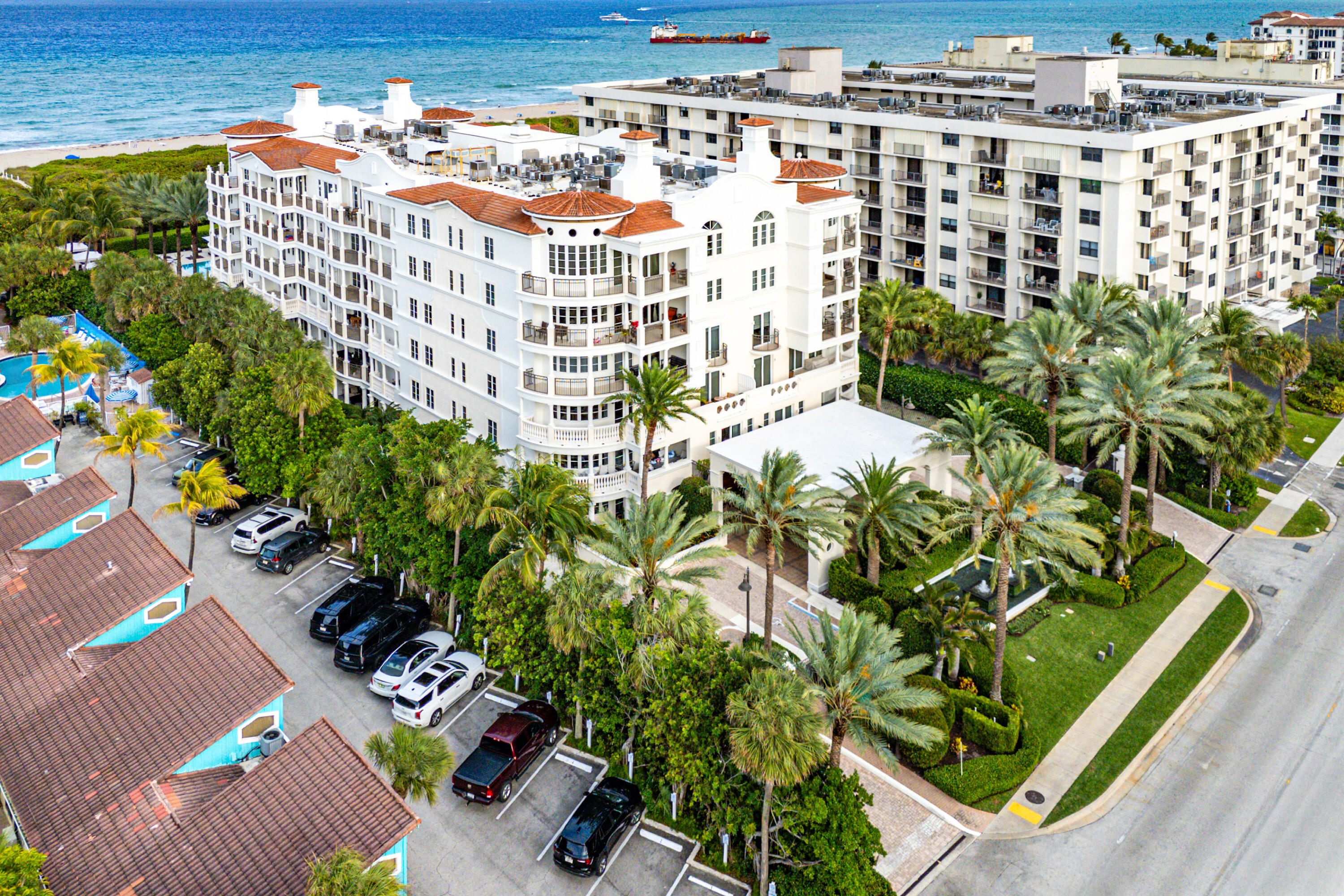 155 S OCEAN #305, Palm Beach Shores FL 33404