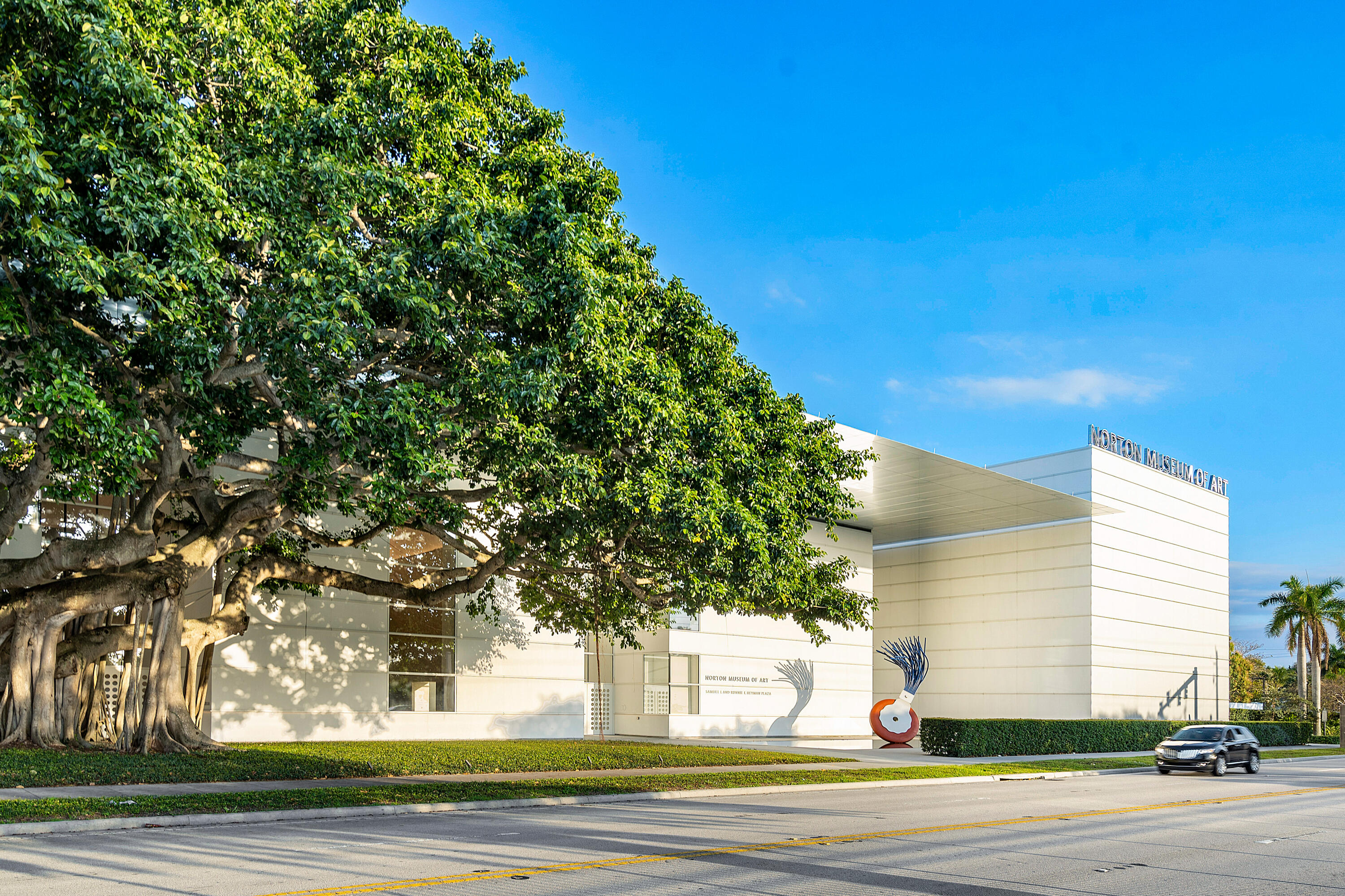 155 S OCEAN #305, Palm Beach Shores FL 33404