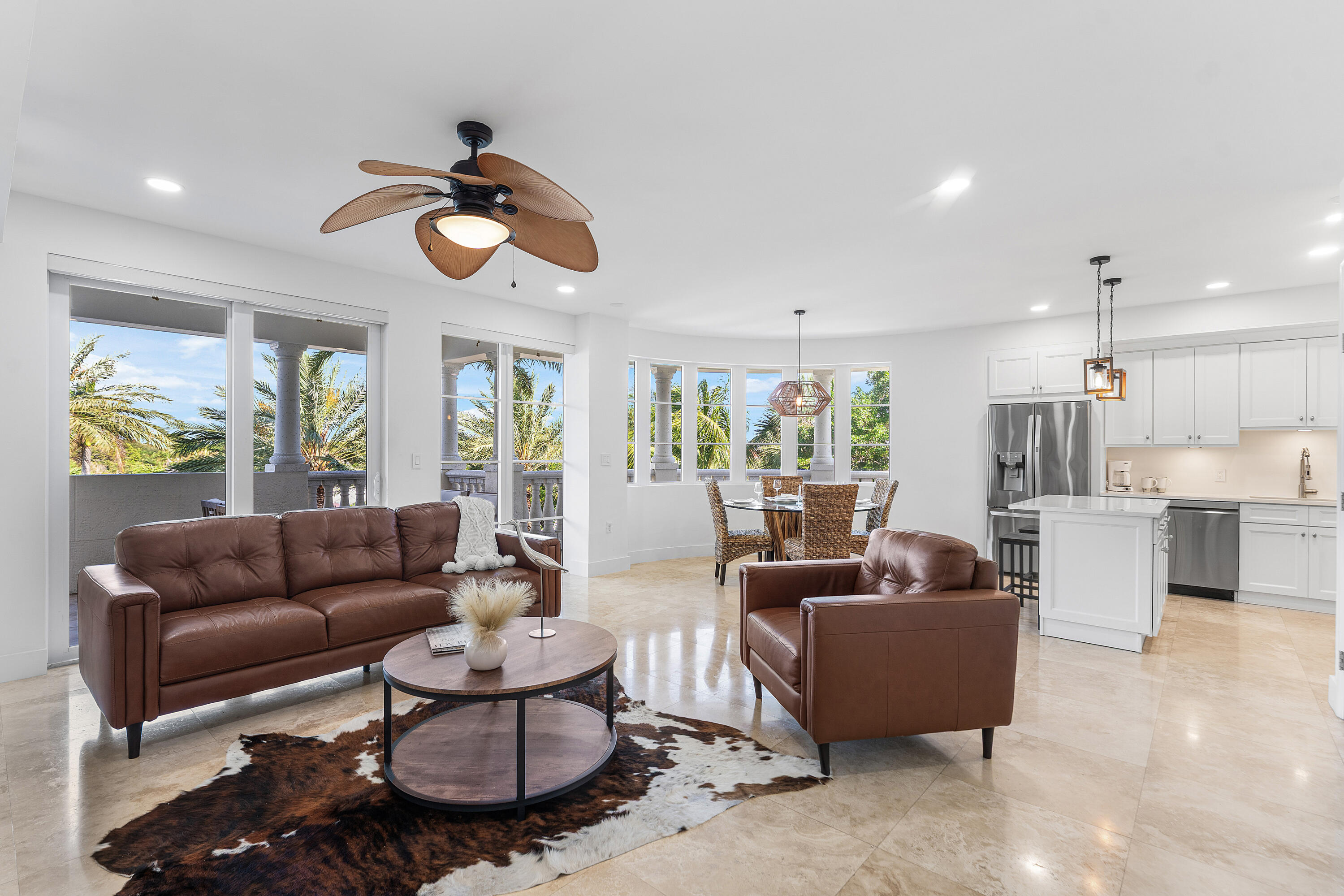 155 S OCEAN #305, Palm Beach Shores FL 33404