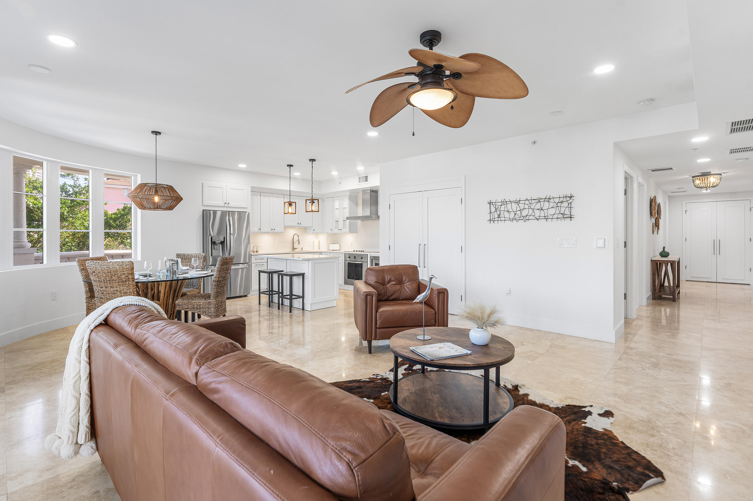 155 S OCEAN #305, Palm Beach Shores FL 33404