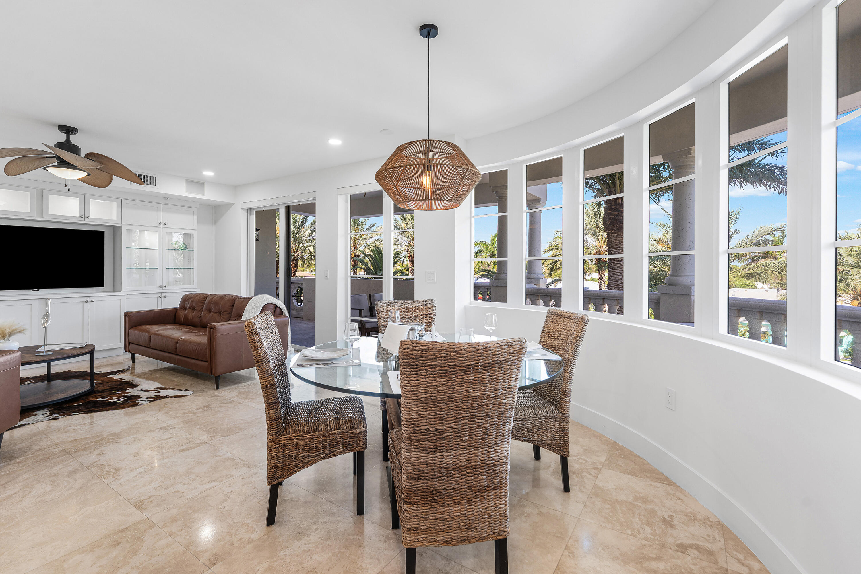 155 S OCEAN #305, Palm Beach Shores FL 33404