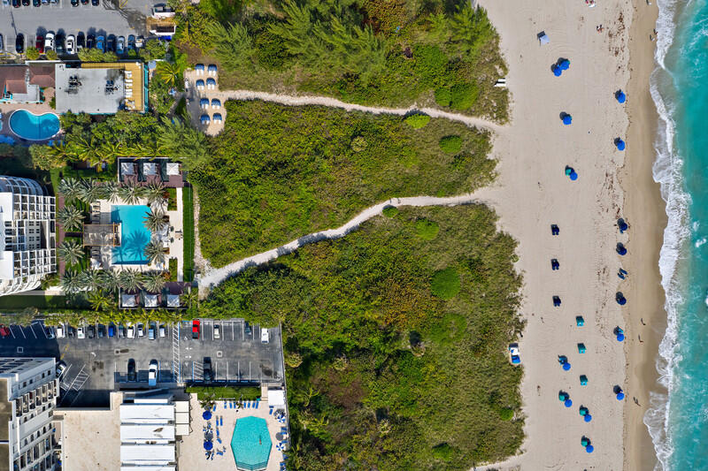 155 S OCEAN #305, Palm Beach Shores FL 33404