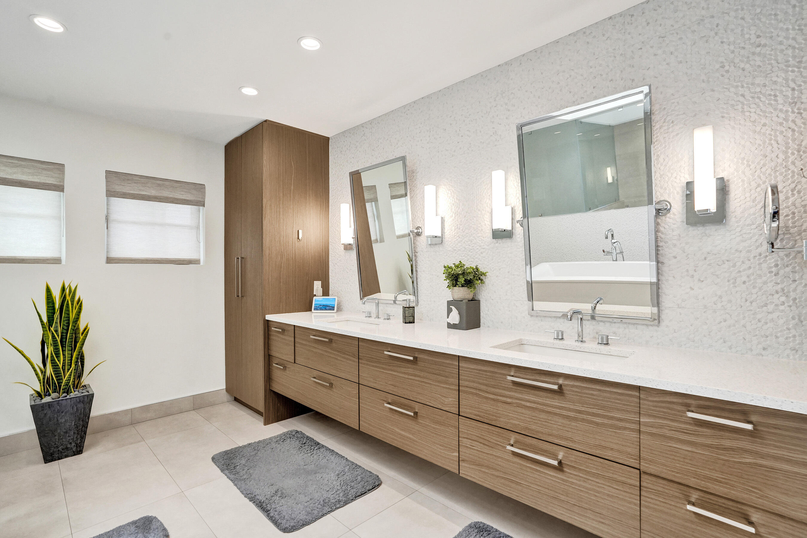 738 MIDDLE RIVER, Fort Lauderdale FL 33304