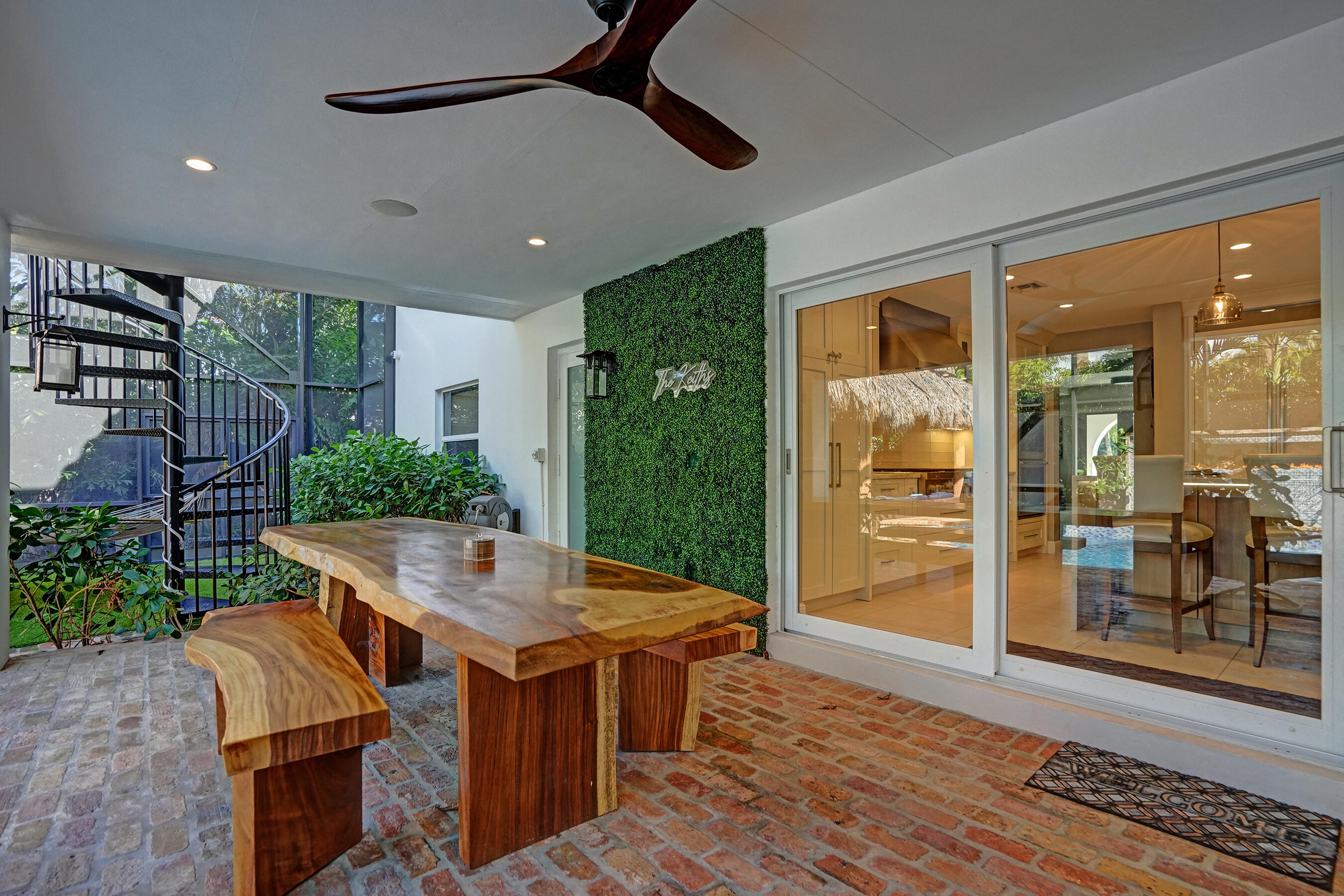 738 MIDDLE RIVER, Fort Lauderdale FL 33304