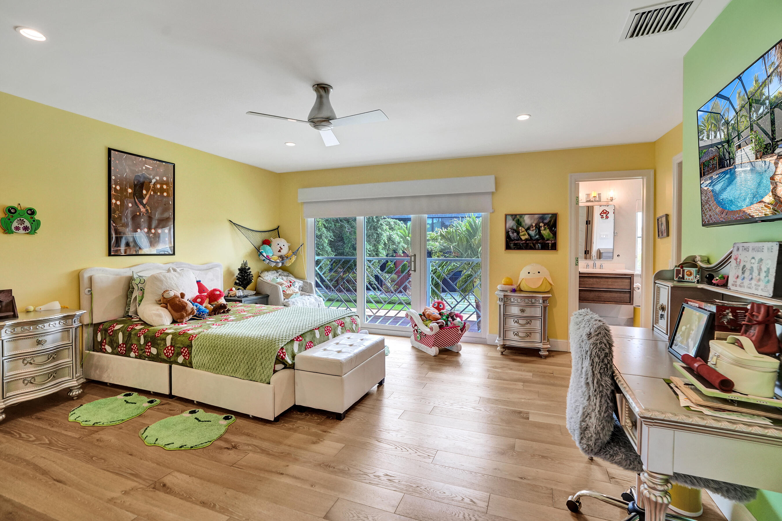 738 MIDDLE RIVER, Fort Lauderdale FL 33304