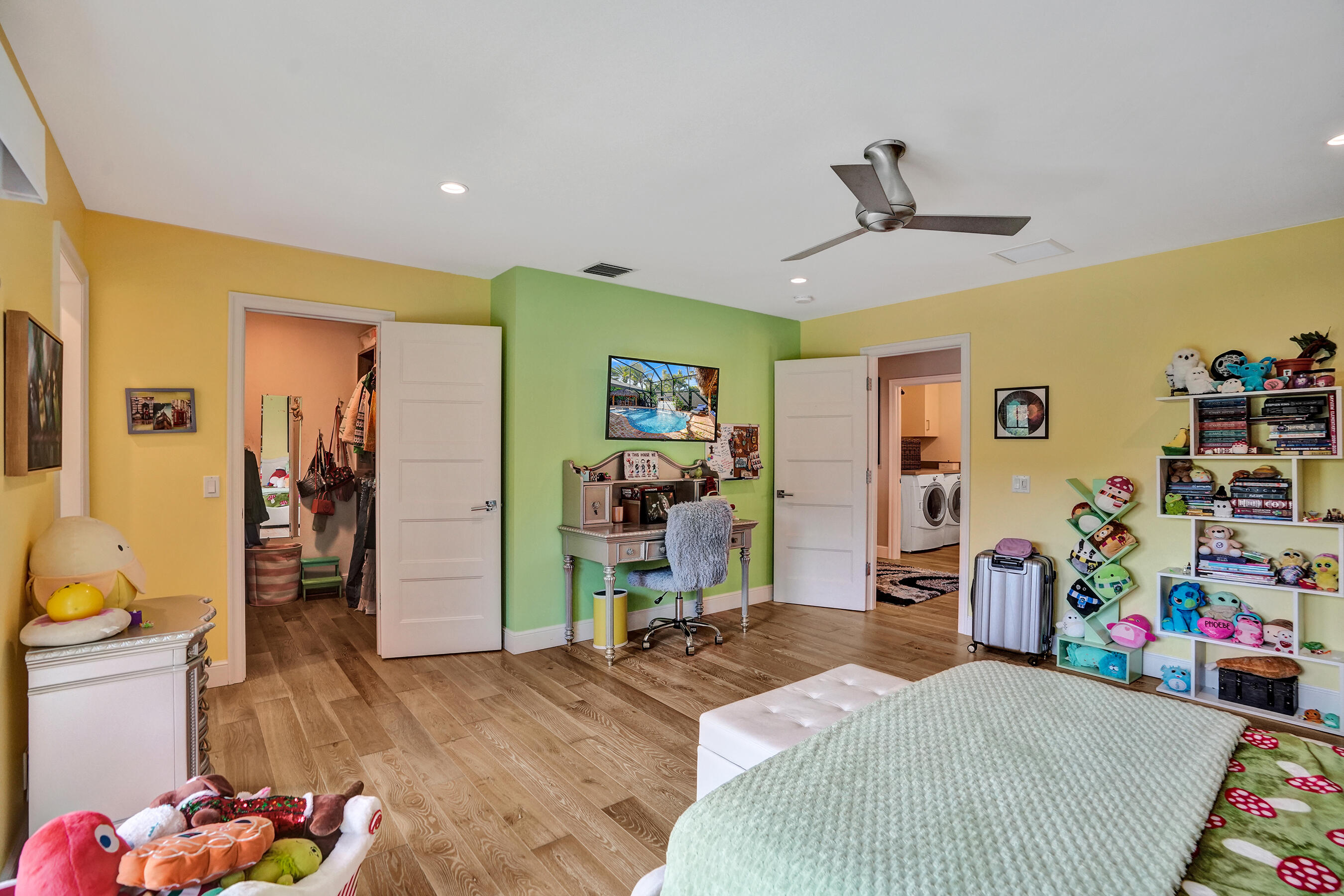 738 MIDDLE RIVER, Fort Lauderdale FL 33304
