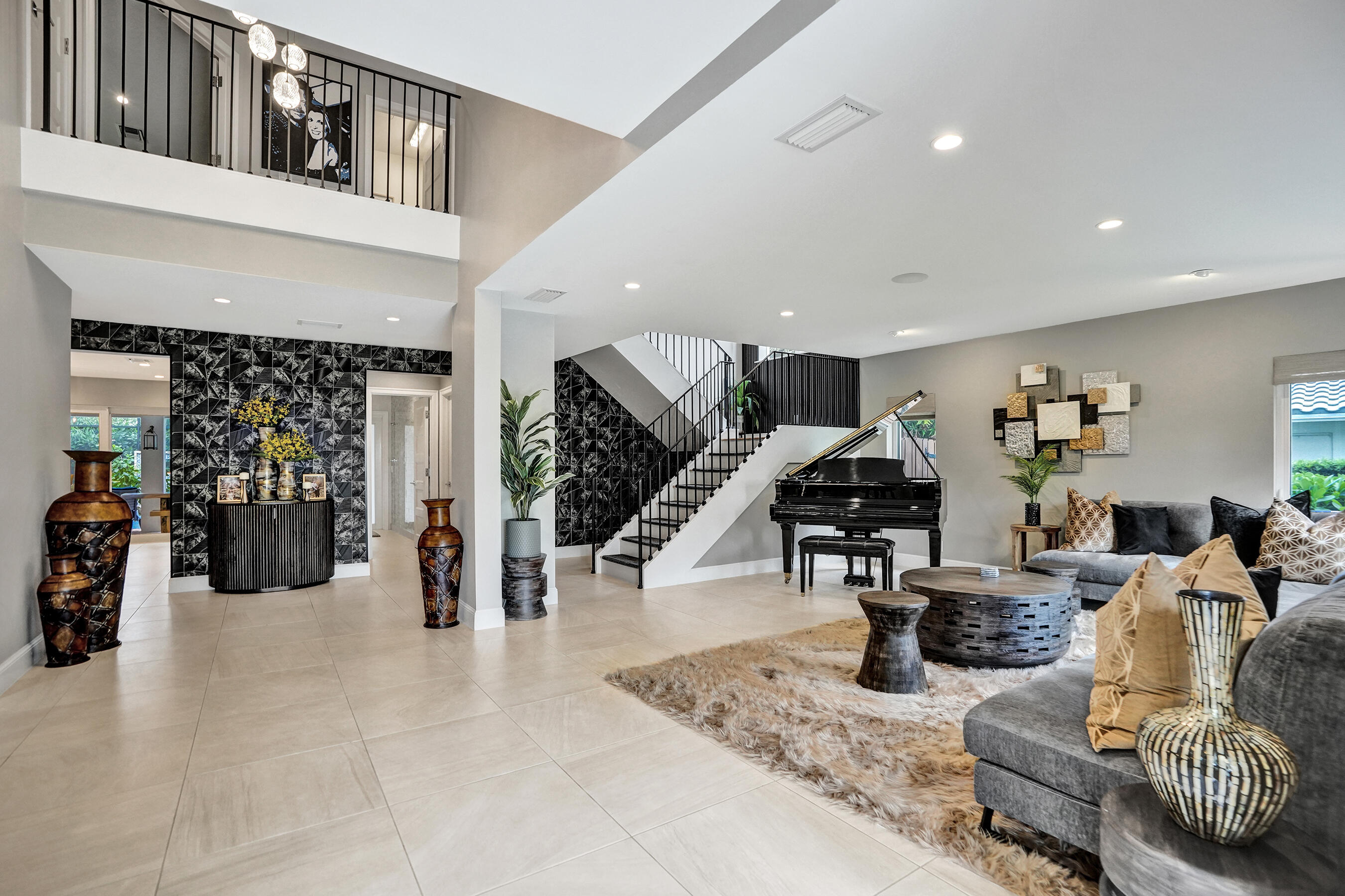 738 MIDDLE RIVER, Fort Lauderdale FL 33304