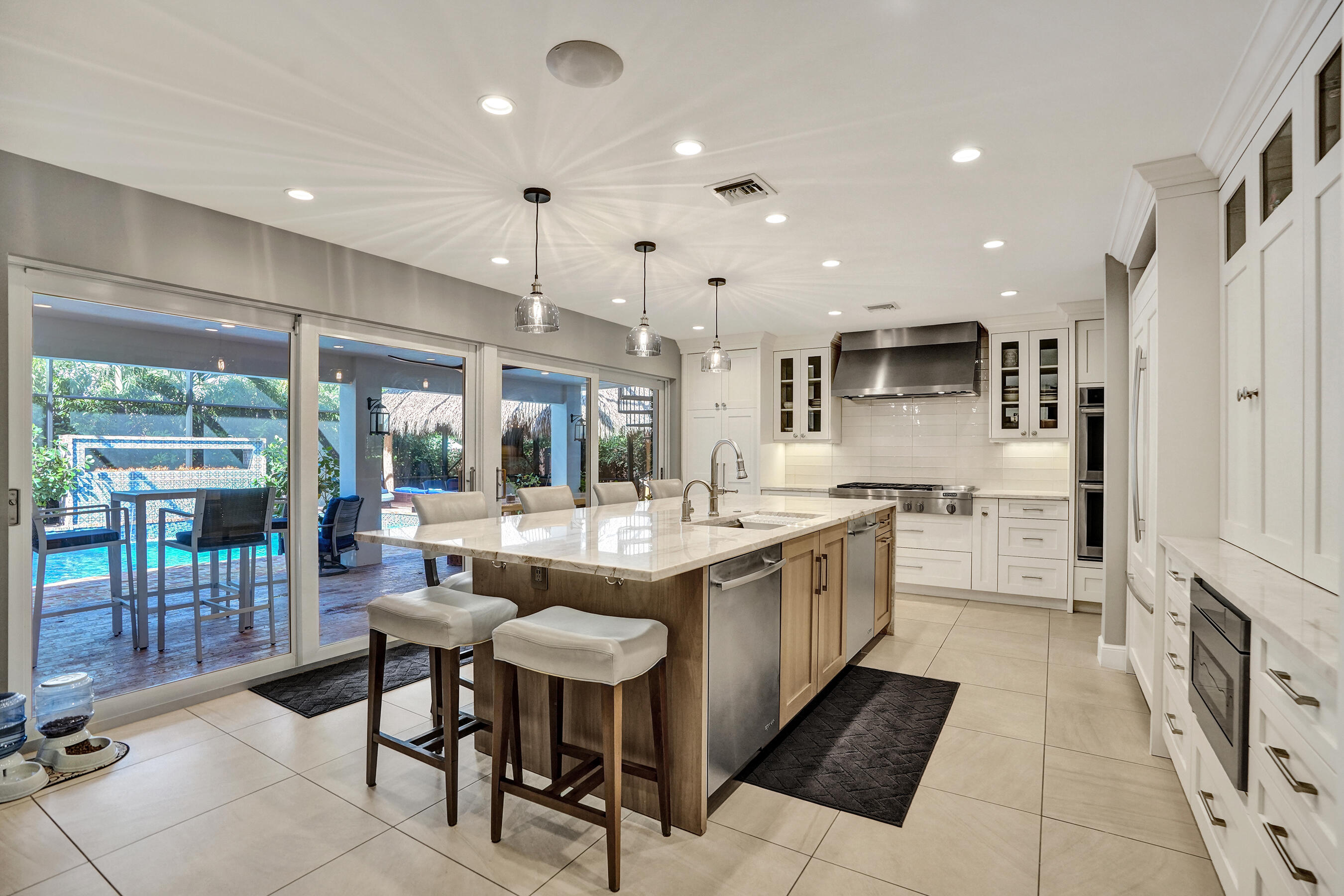 738 MIDDLE RIVER, Fort Lauderdale FL 33304
