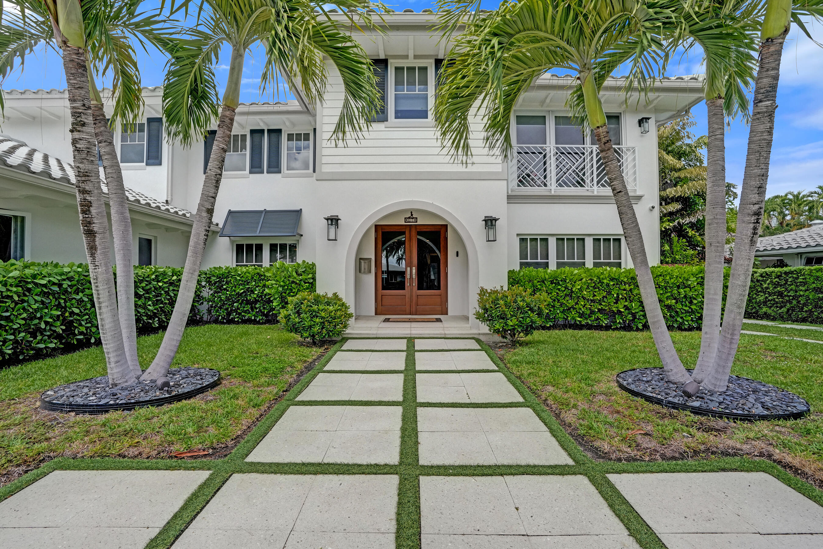 738 MIDDLE RIVER, Fort Lauderdale FL 33304