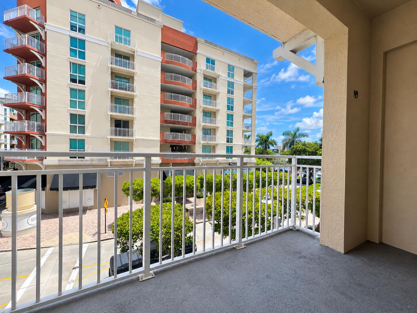 7270 SW 89th #C205, Miami FL 33156