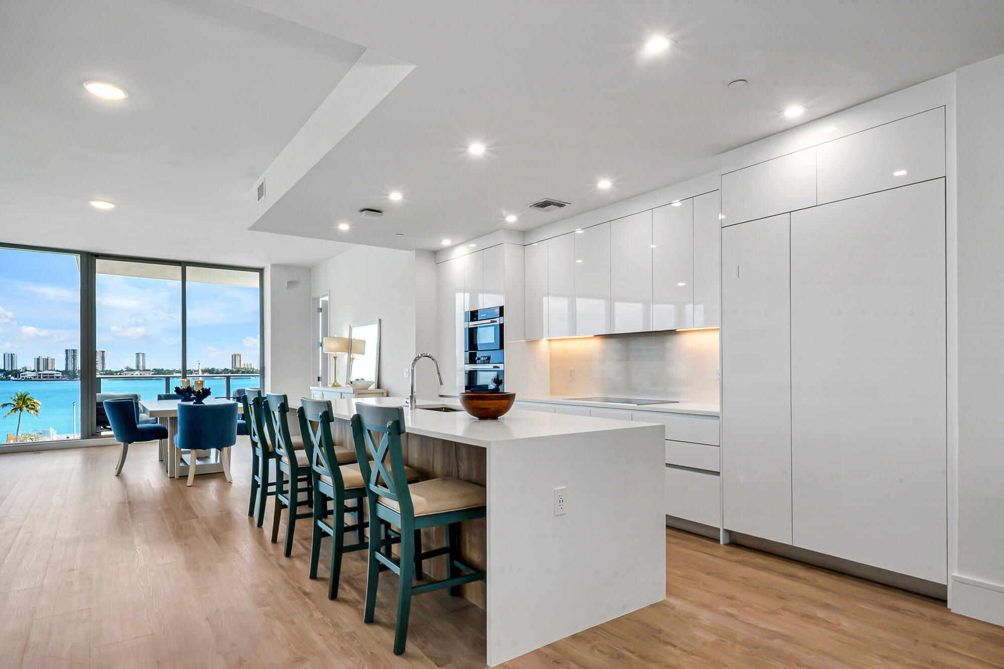 220 Lake Shore #502, Lake Park FL 33403
