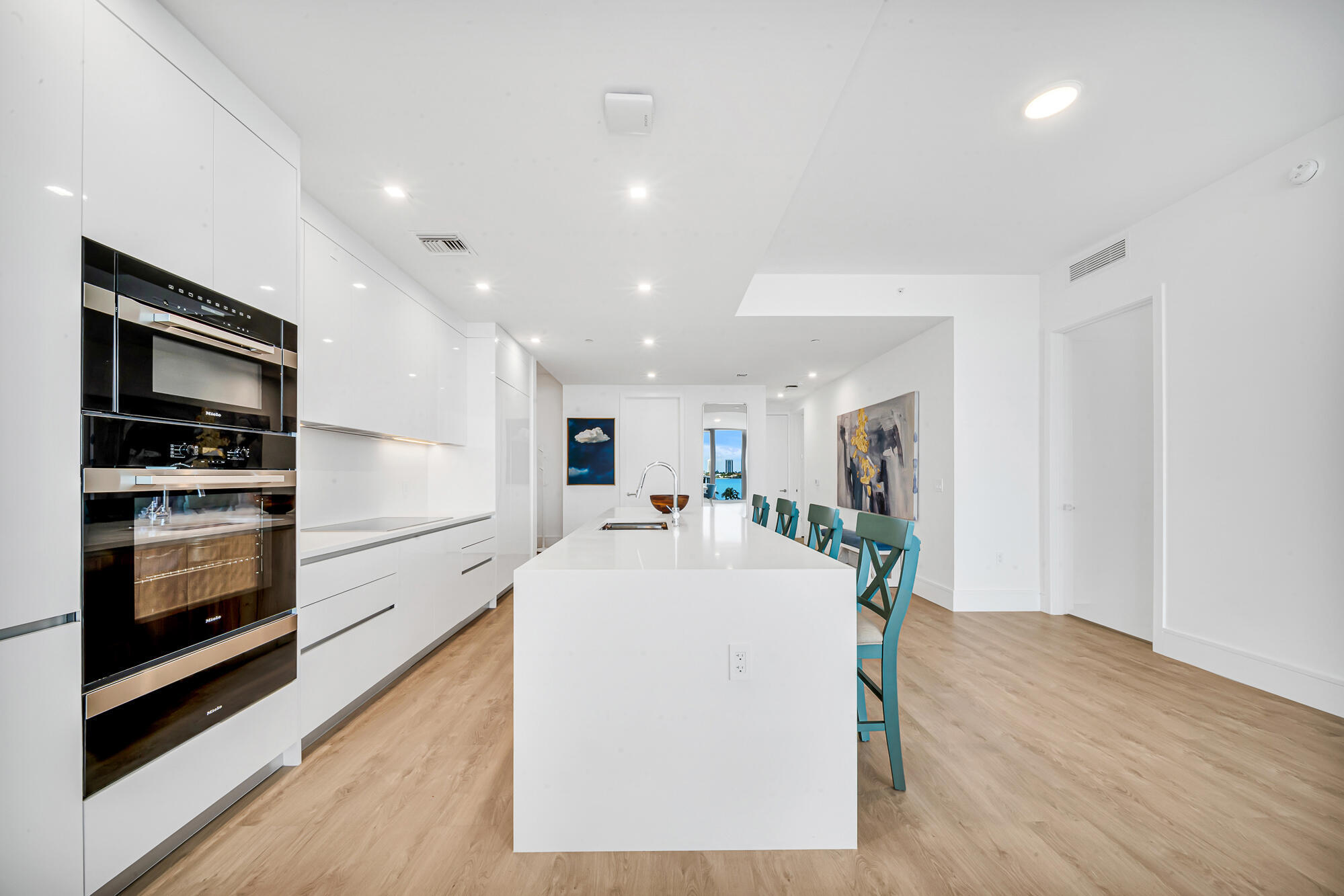220 Lake Shore #502, Lake Park FL 33403