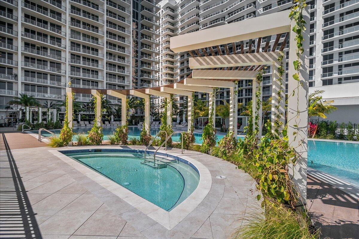 220 Lake Shore #1608, Lake Park FL 33403
