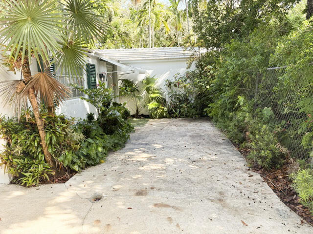 41 SW 5TH, Dania Beach FL 33004