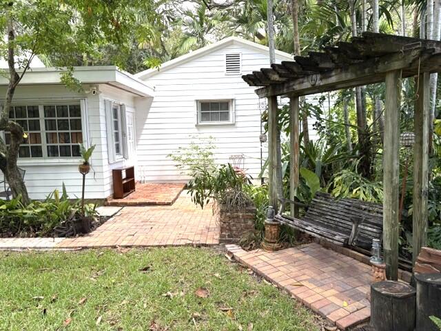 41 SW 5TH, Dania Beach FL 33004