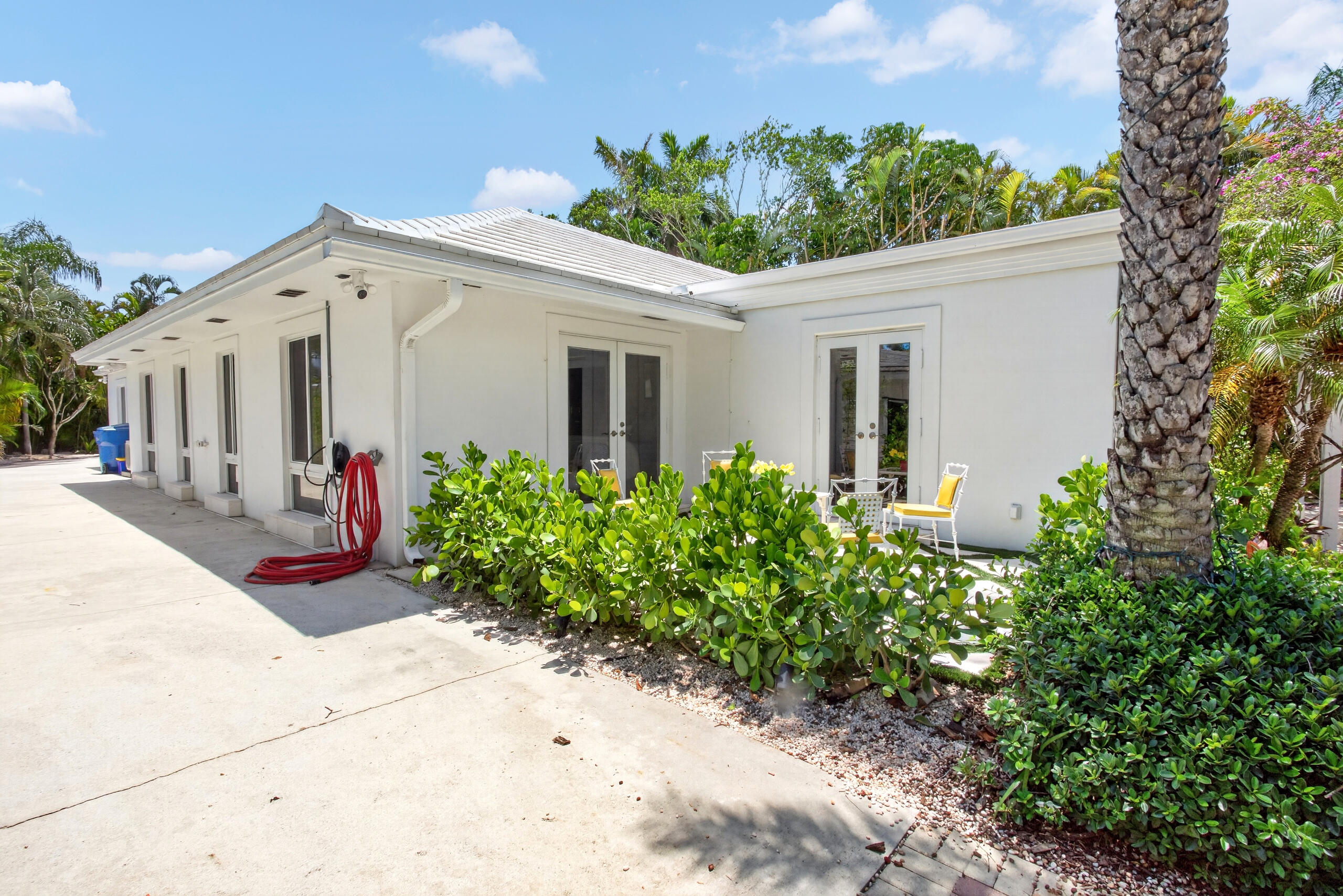 714 S Atlantic, Lantana FL 33462
