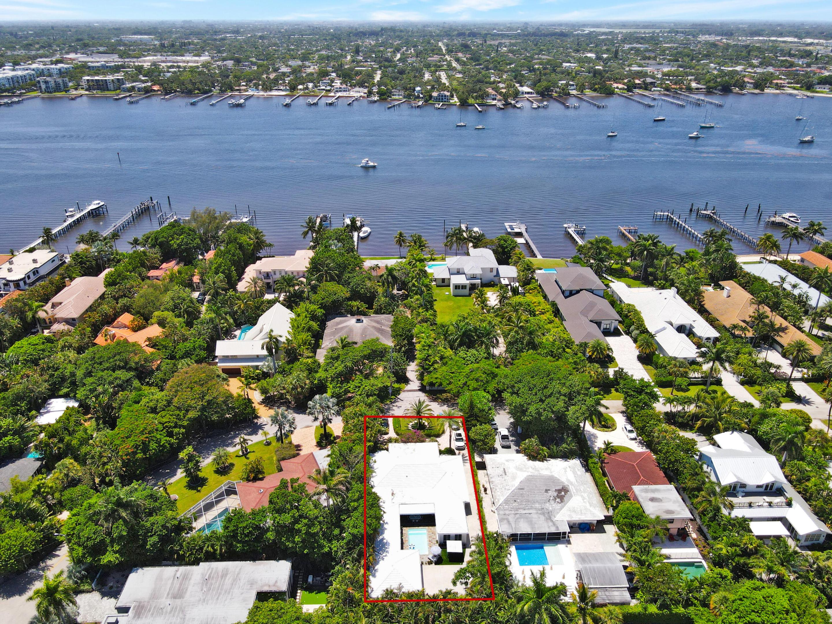 714 S Atlantic, Lantana FL 33462