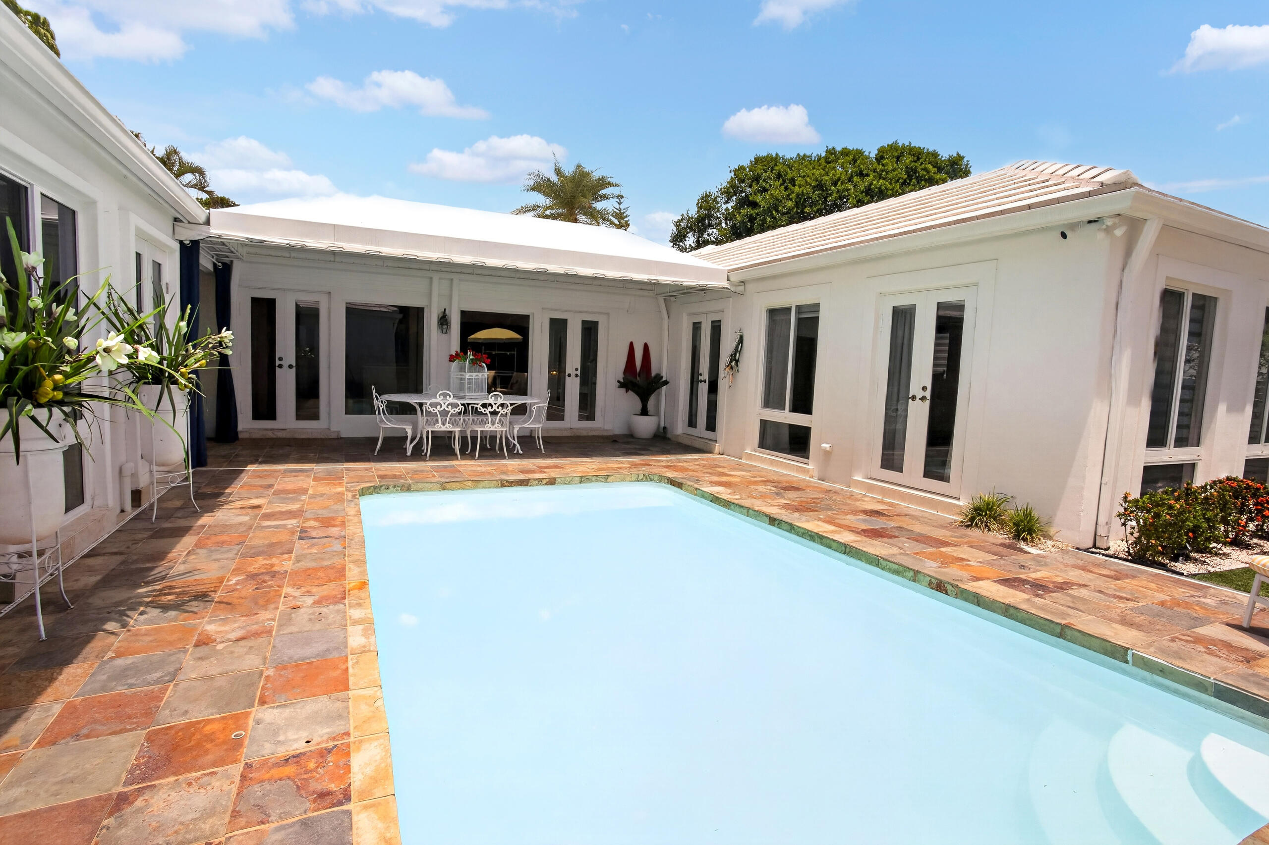 714 S Atlantic, Lantana FL 33462