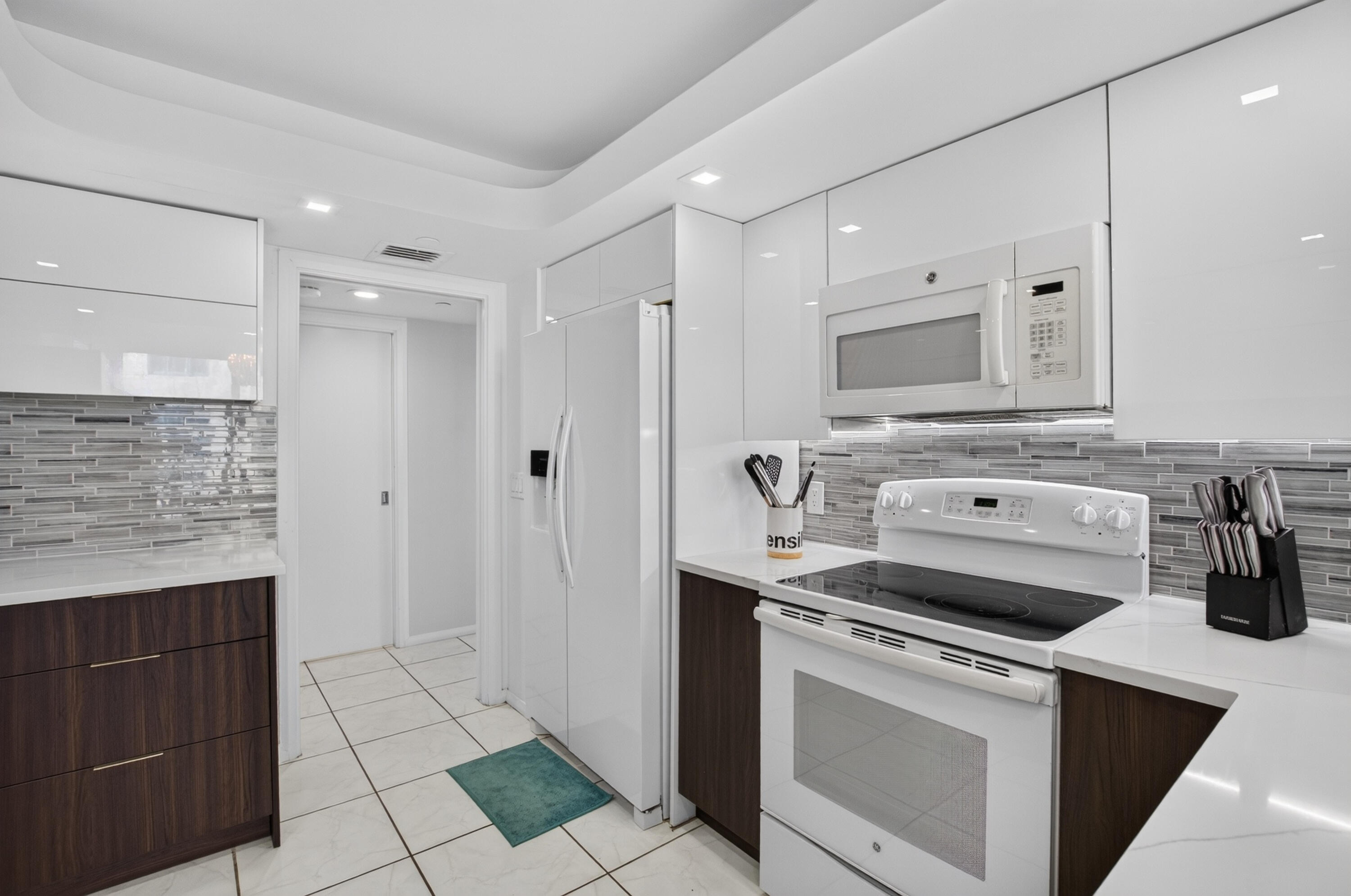 3211 S Ocean #603, Highland Beach FL 33487