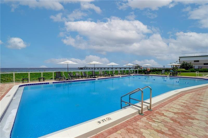 333 NE 21ST #318, Deerfield Beach FL 33441