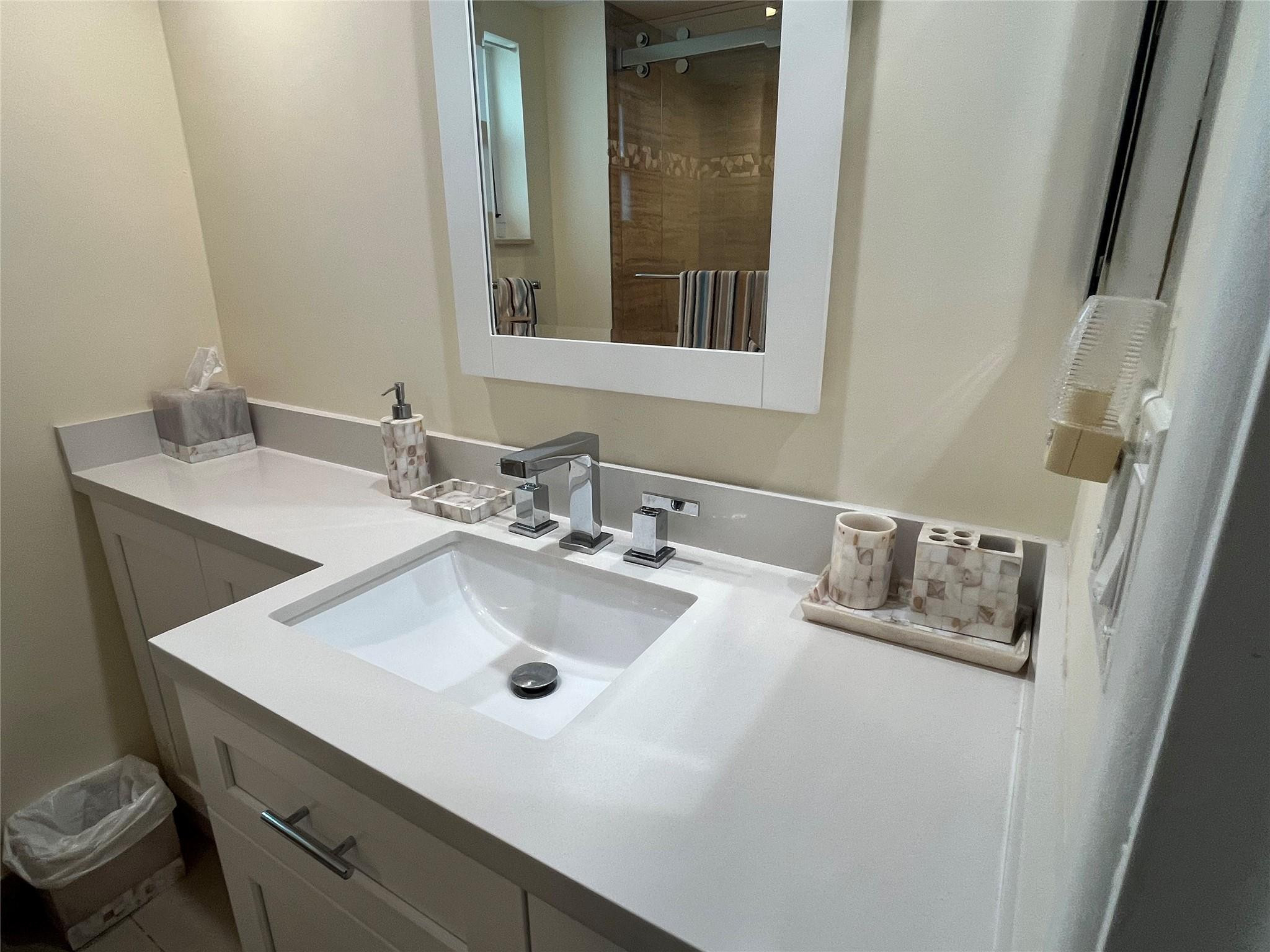 333 NE 21ST #318, Deerfield Beach FL 33441