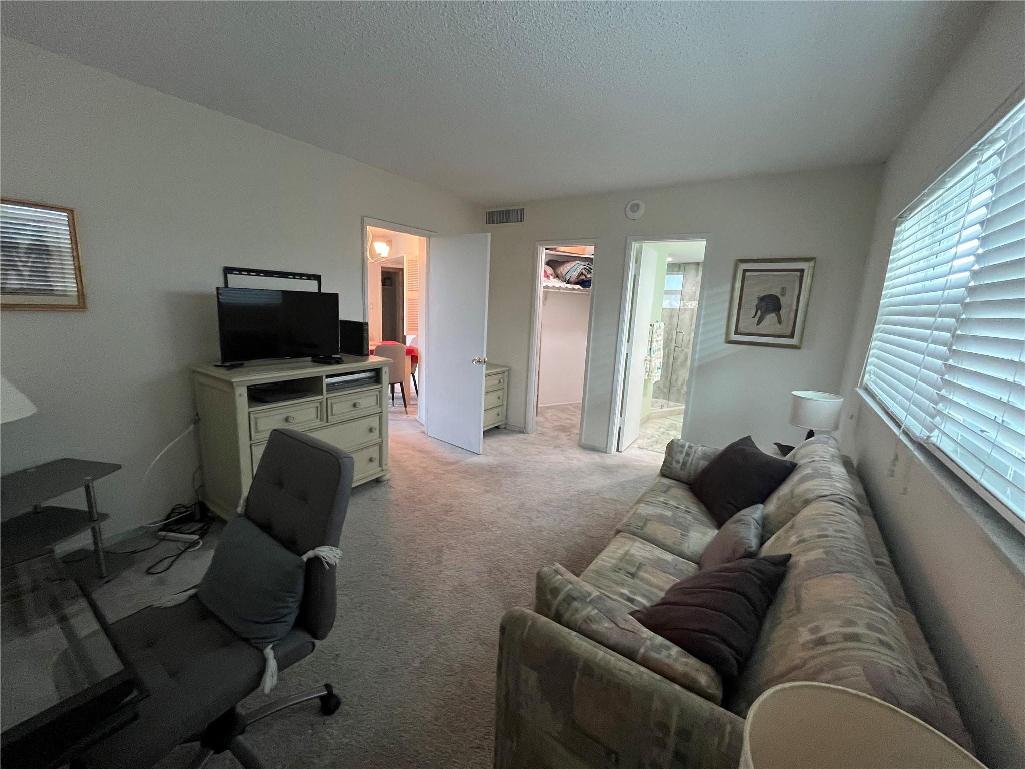 333 NE 21ST #318, Deerfield Beach FL 33441