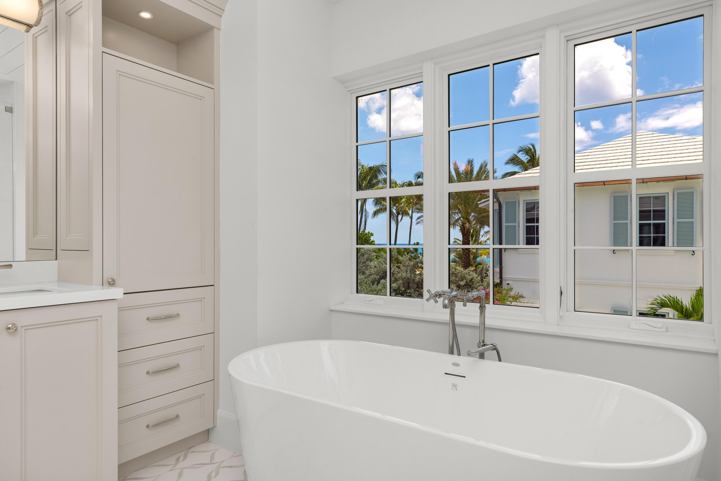 1540 S Ocean, Palm Beach FL 33480
