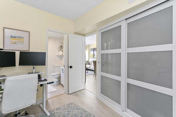 3250 NE 28th #305, Fort Lauderdale FL 33308
