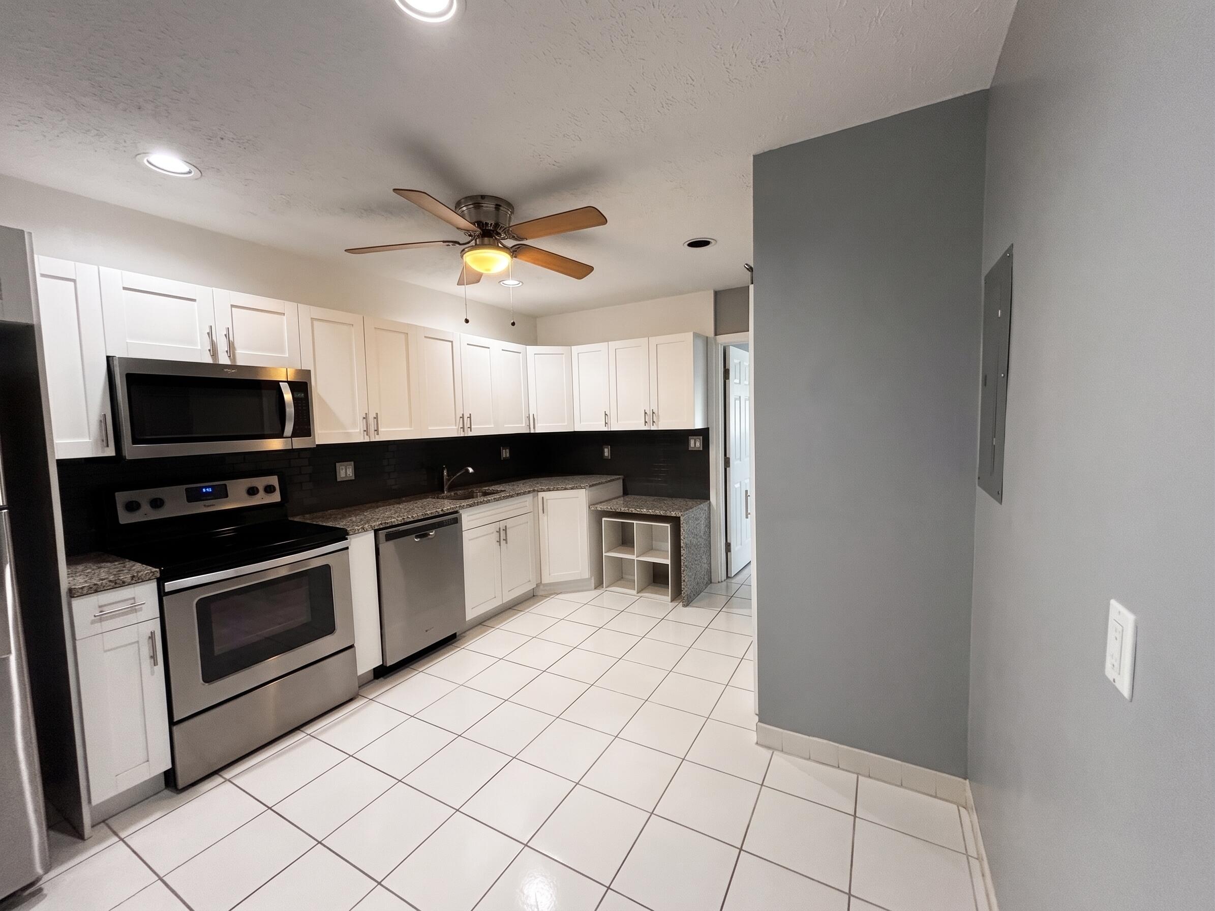 1240 SE 3RD #12, Deerfield Beach FL 33441