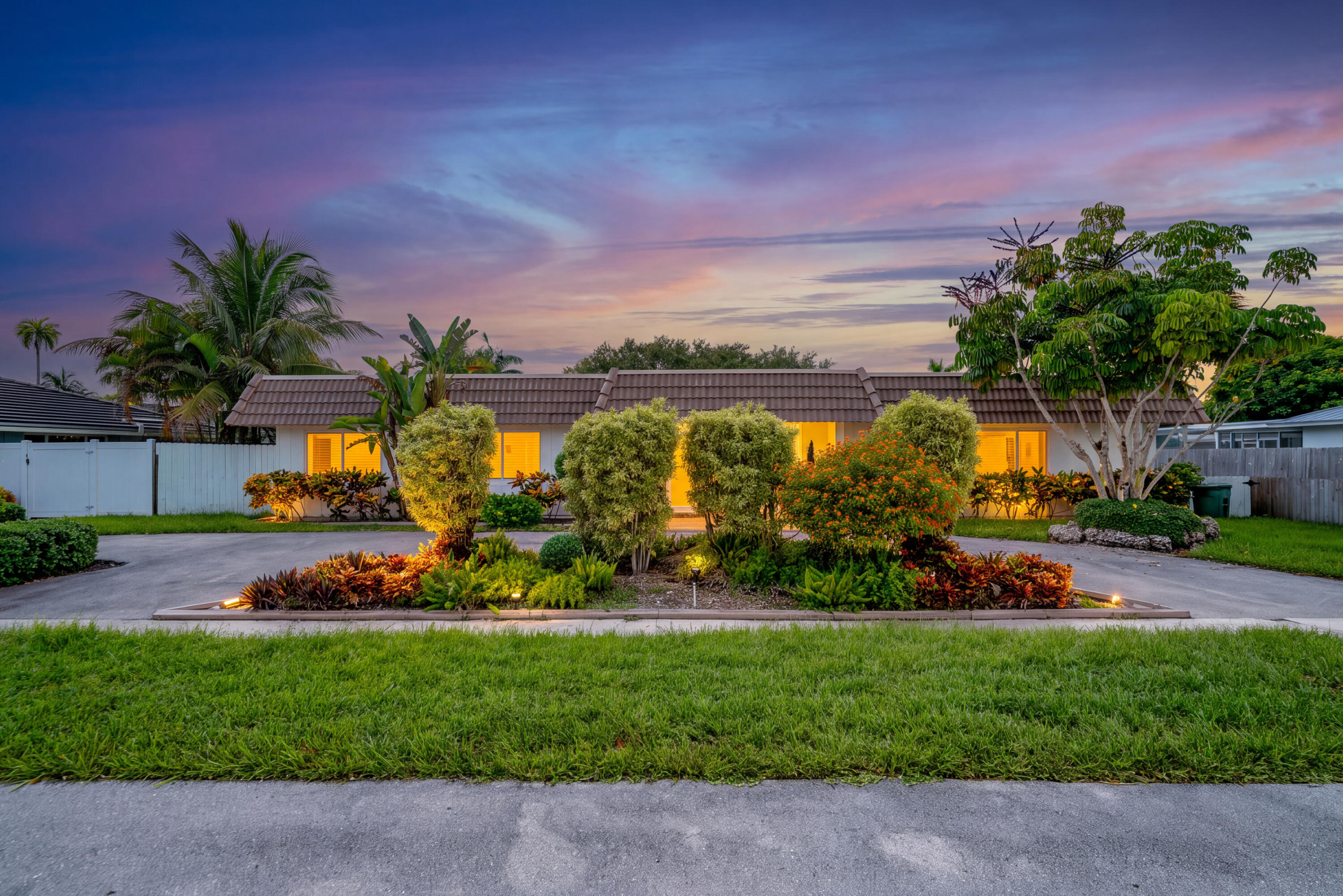 1424 SW 13th #1424, Boca Raton FL 33486