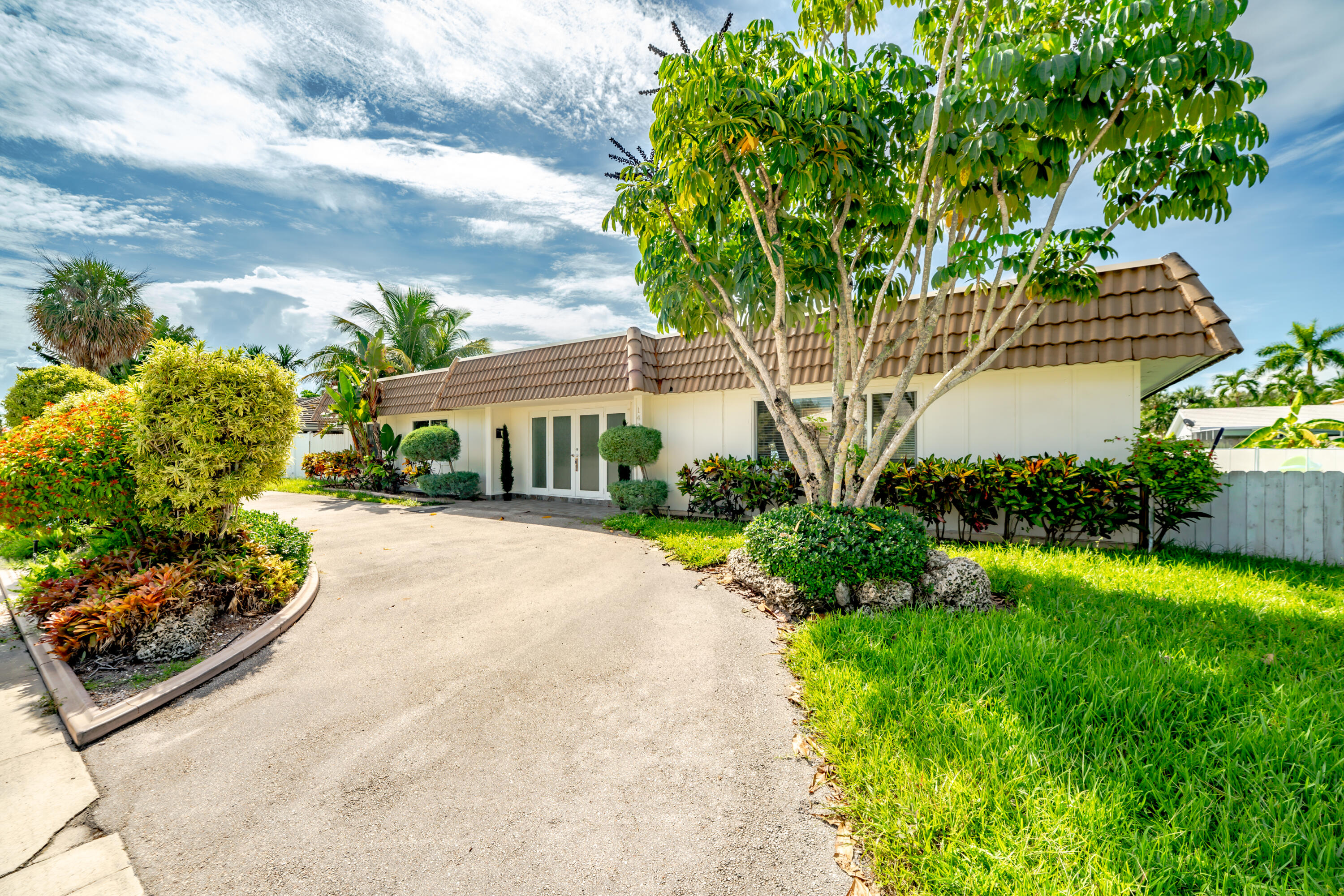 1424 SW 13th #1424, Boca Raton FL 33486