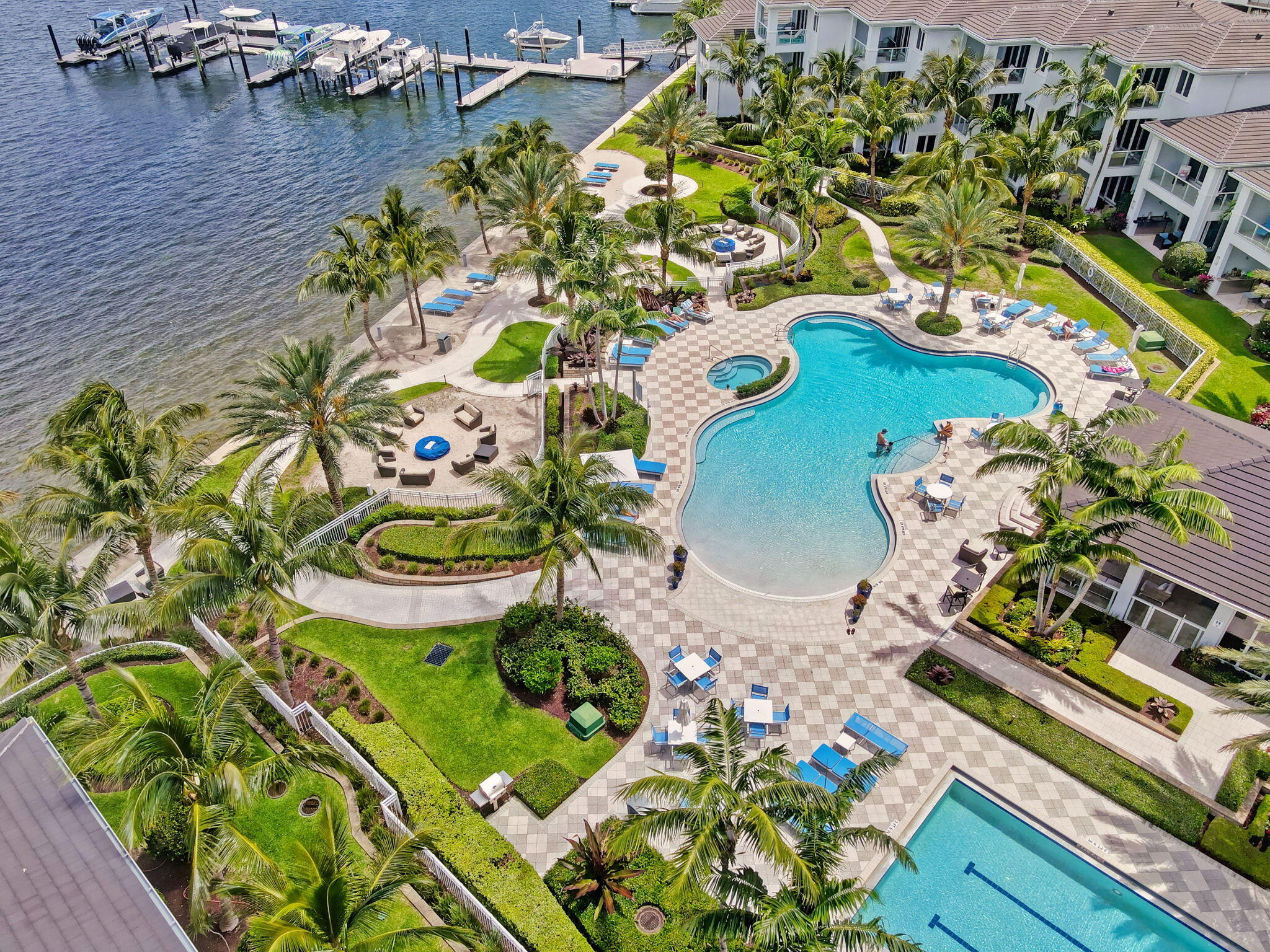 1 Water Club #503, North Palm Beach FL 33408