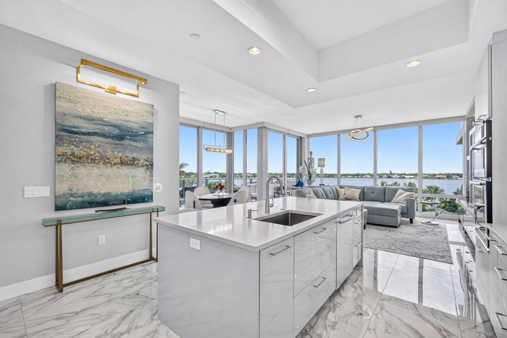 1 Water Club #503, North Palm Beach FL 33408
