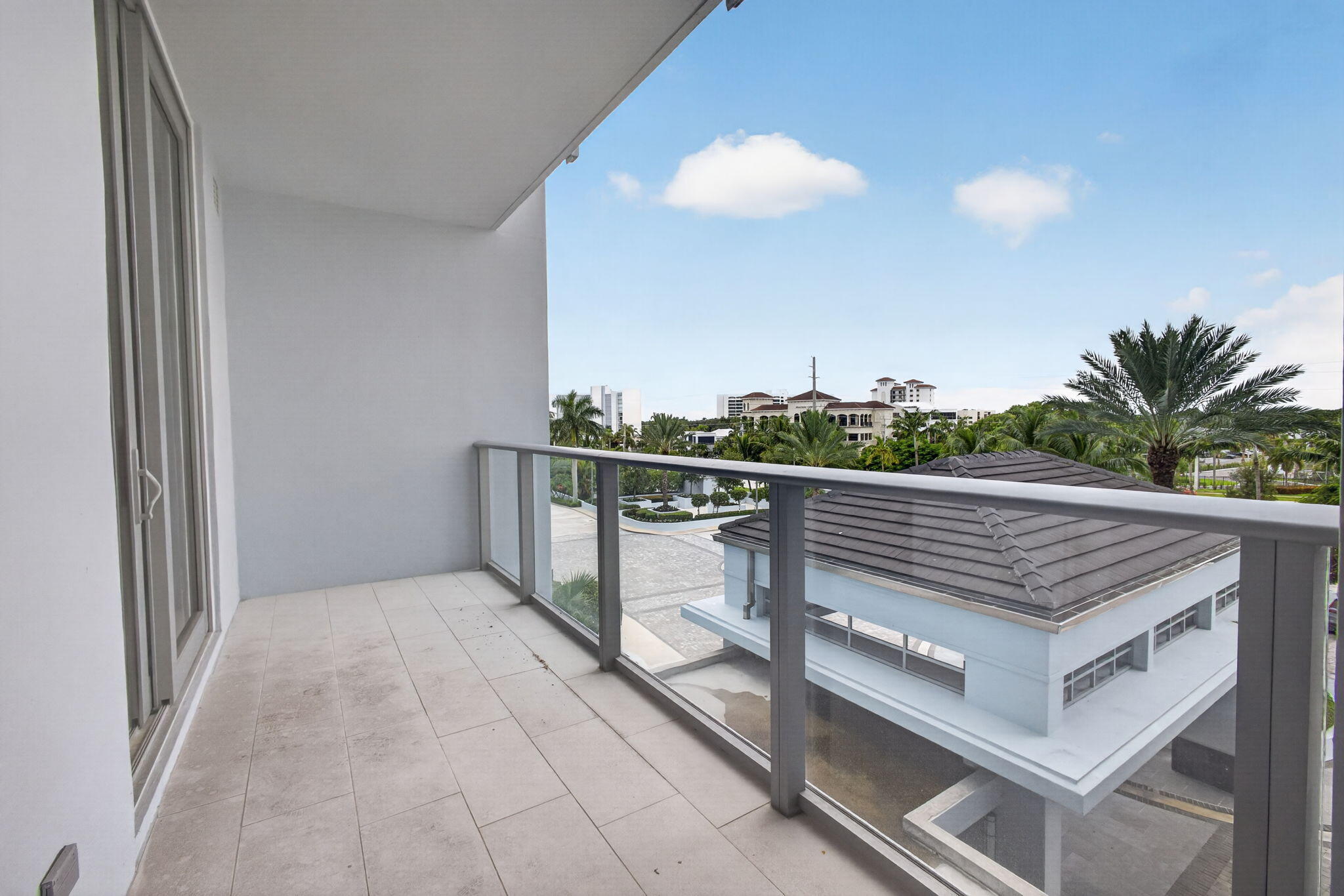 1 Water Club #503, North Palm Beach FL 33408