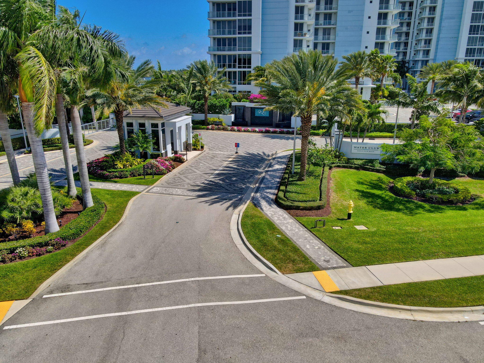 1 Water Club #503, North Palm Beach FL 33408