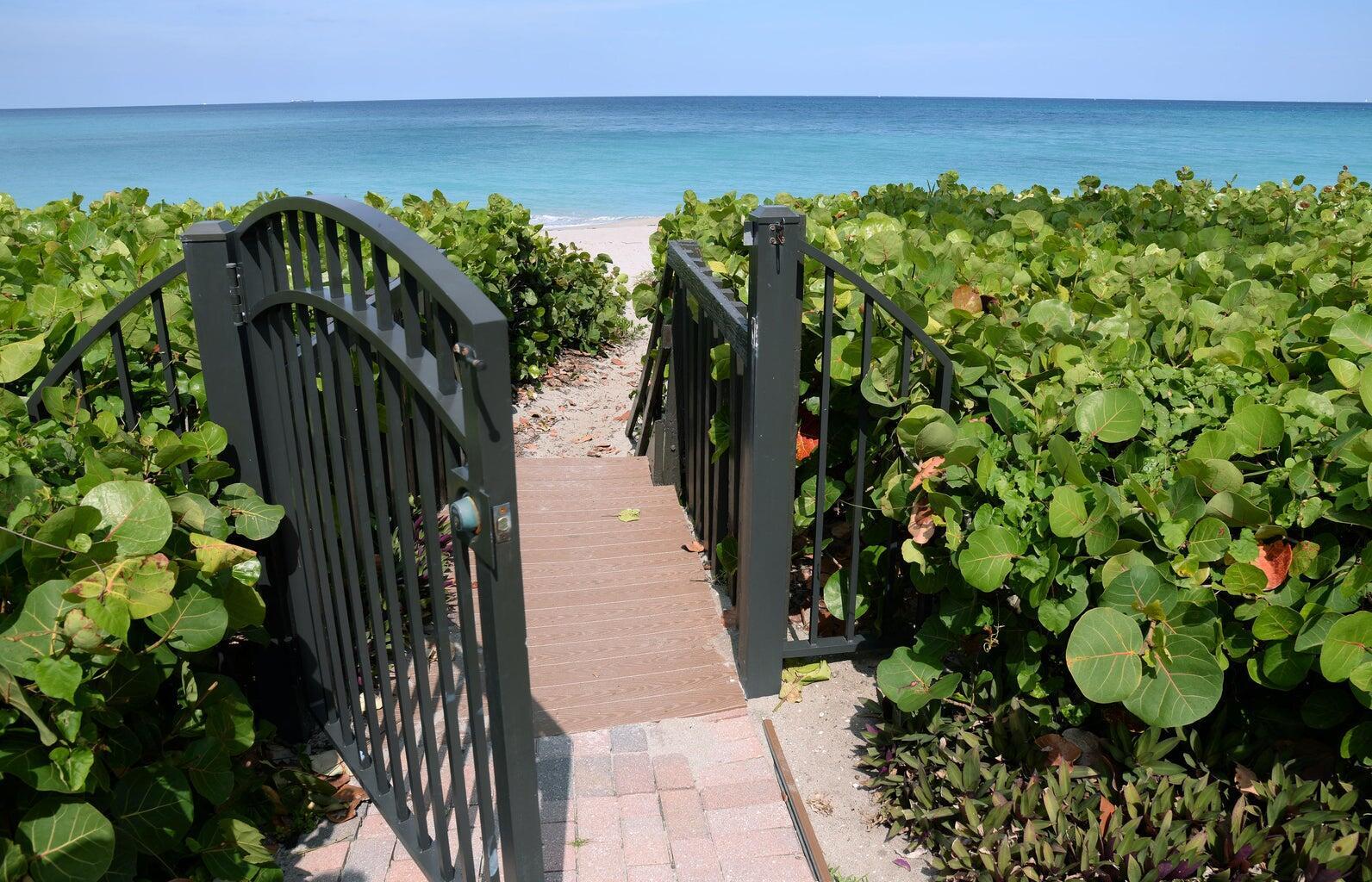 70 CELESTIAL #203, Juno Beach FL 33408