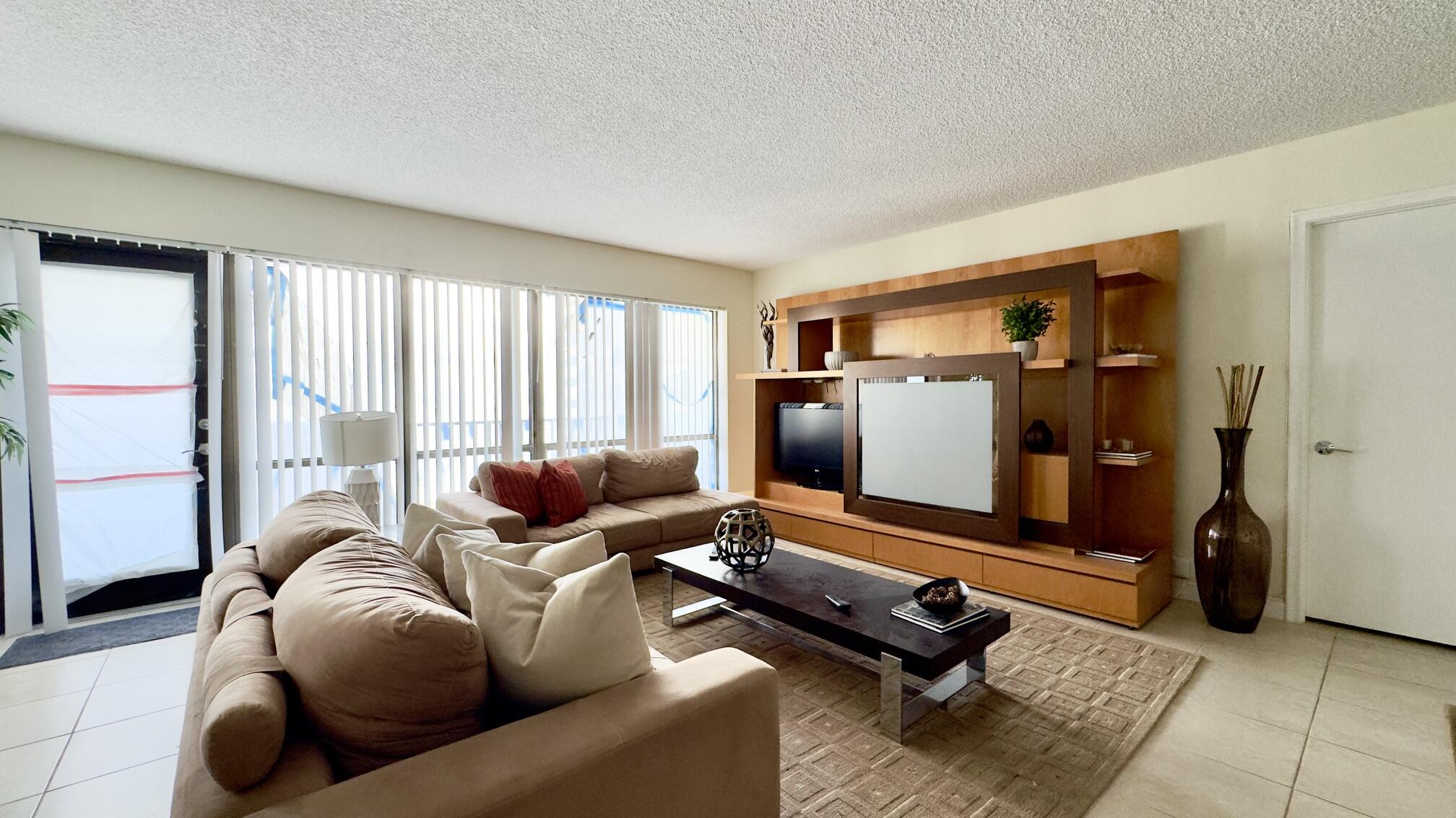 5100 N OCEAN #1012, Lauderdale By The Sea FL 33308