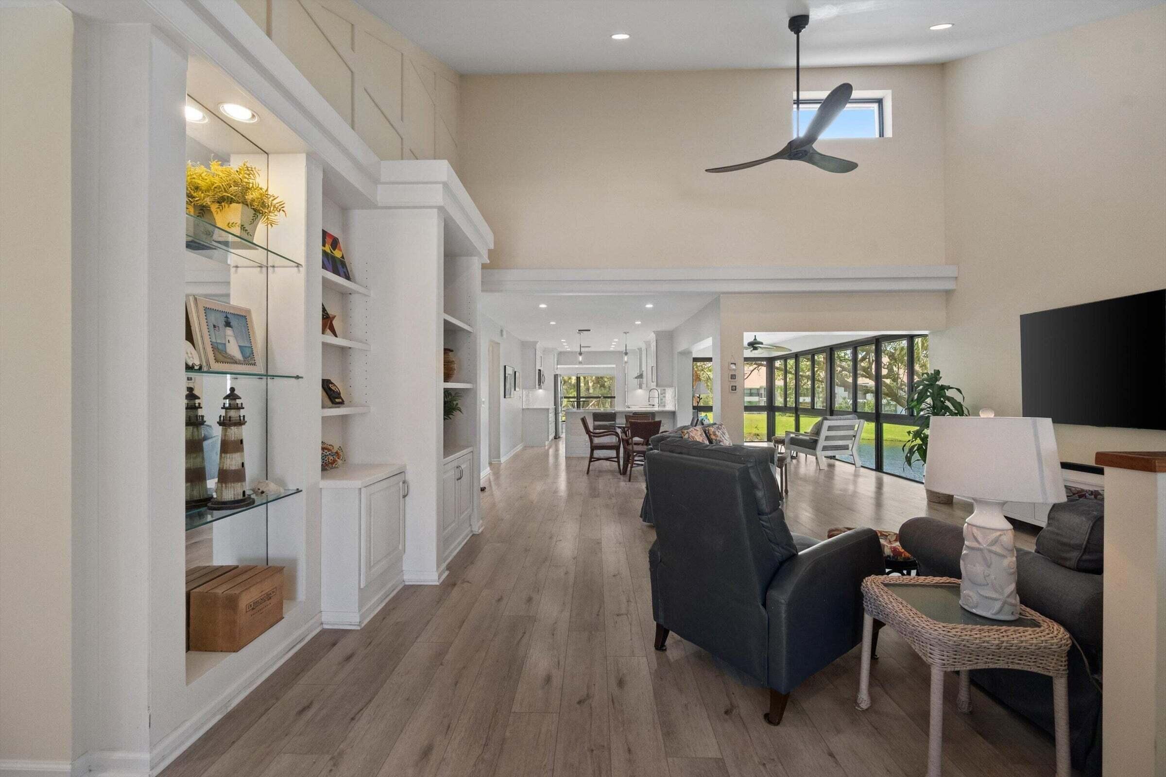 16695 TRADERS #218, Jupiter FL 33477