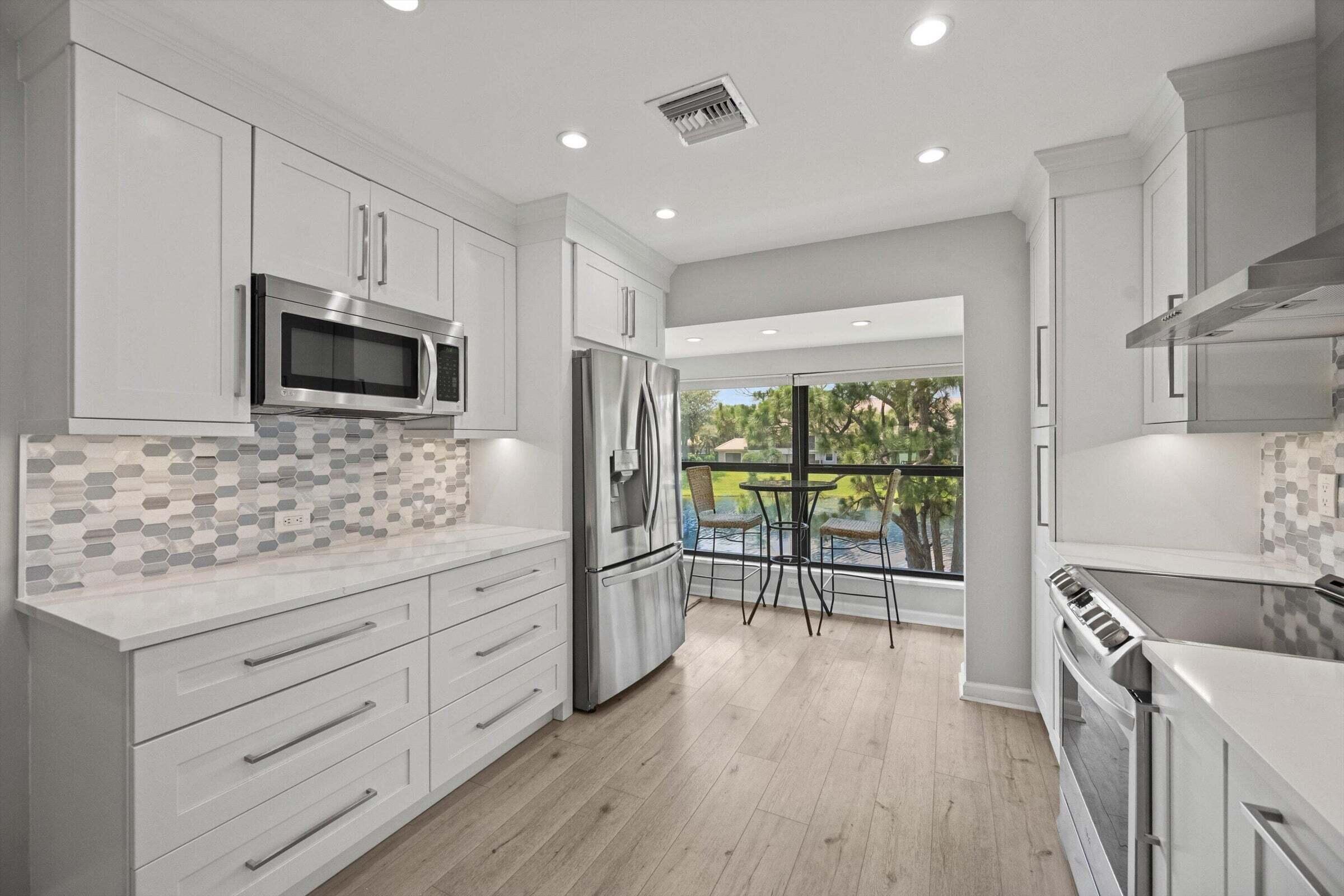 16695 TRADERS #218, Jupiter FL 33477