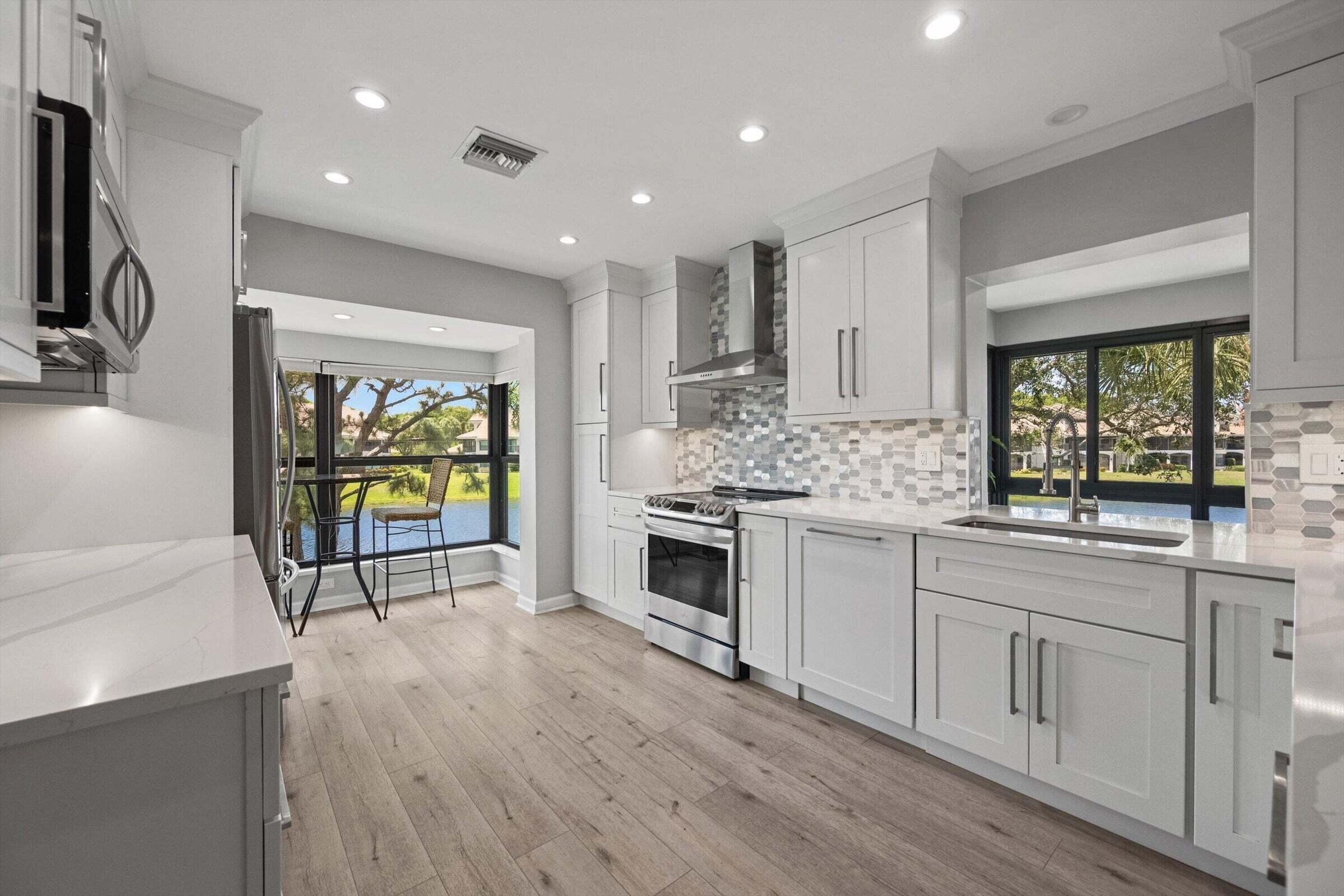 16695 TRADERS #218, Jupiter FL 33477