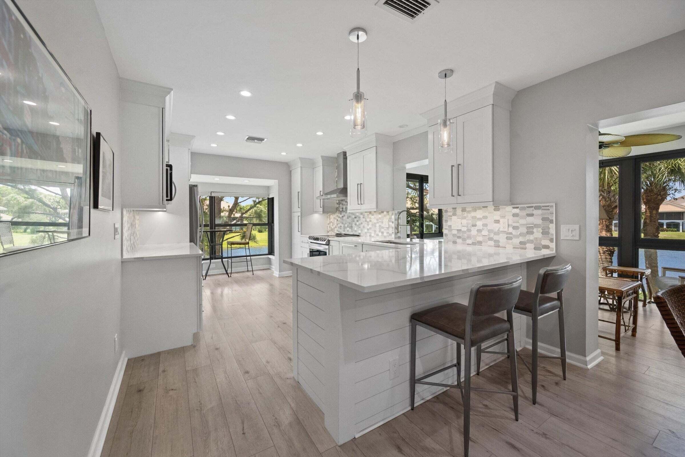 16695 TRADERS #218, Jupiter FL 33477