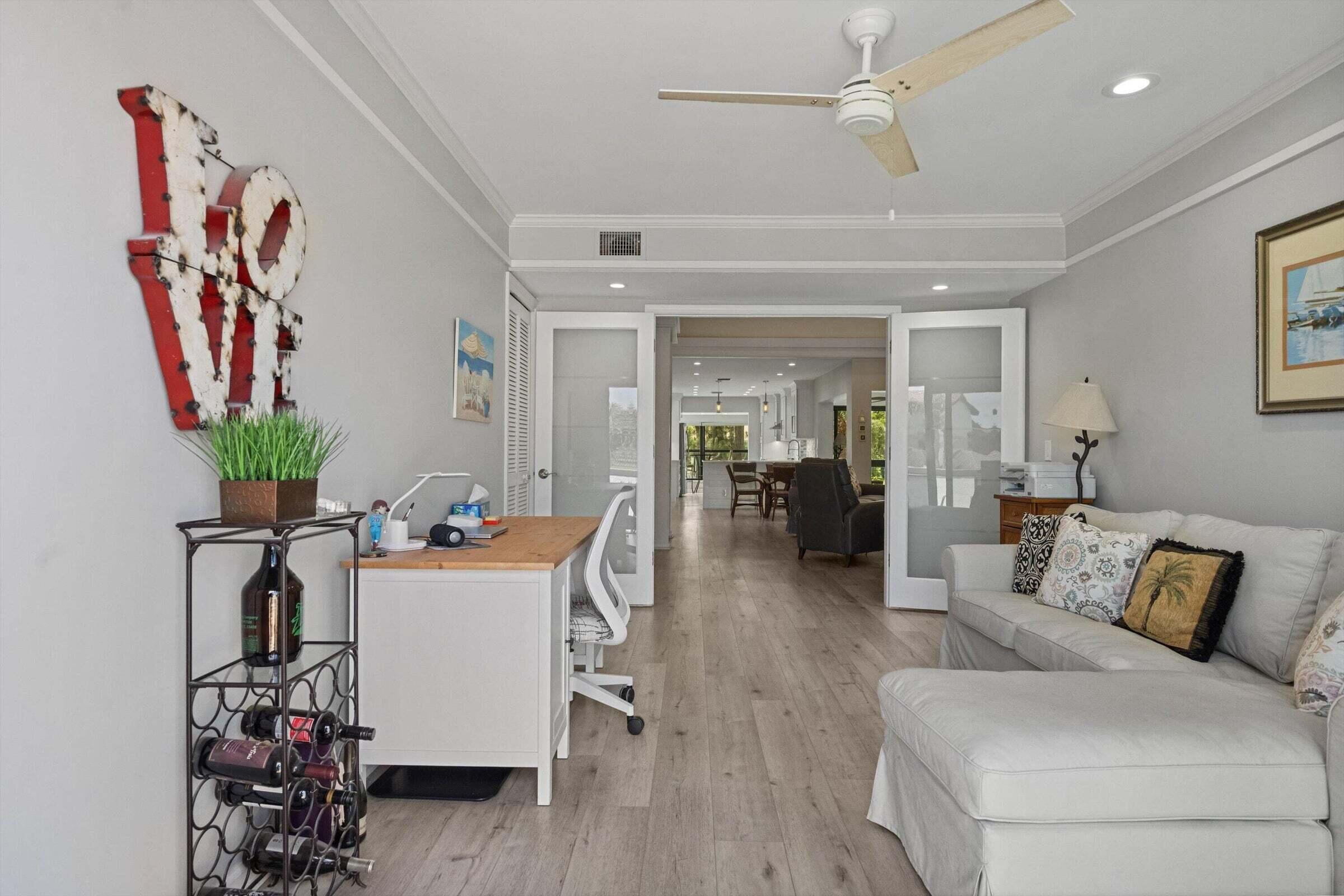 16695 TRADERS #218, Jupiter FL 33477