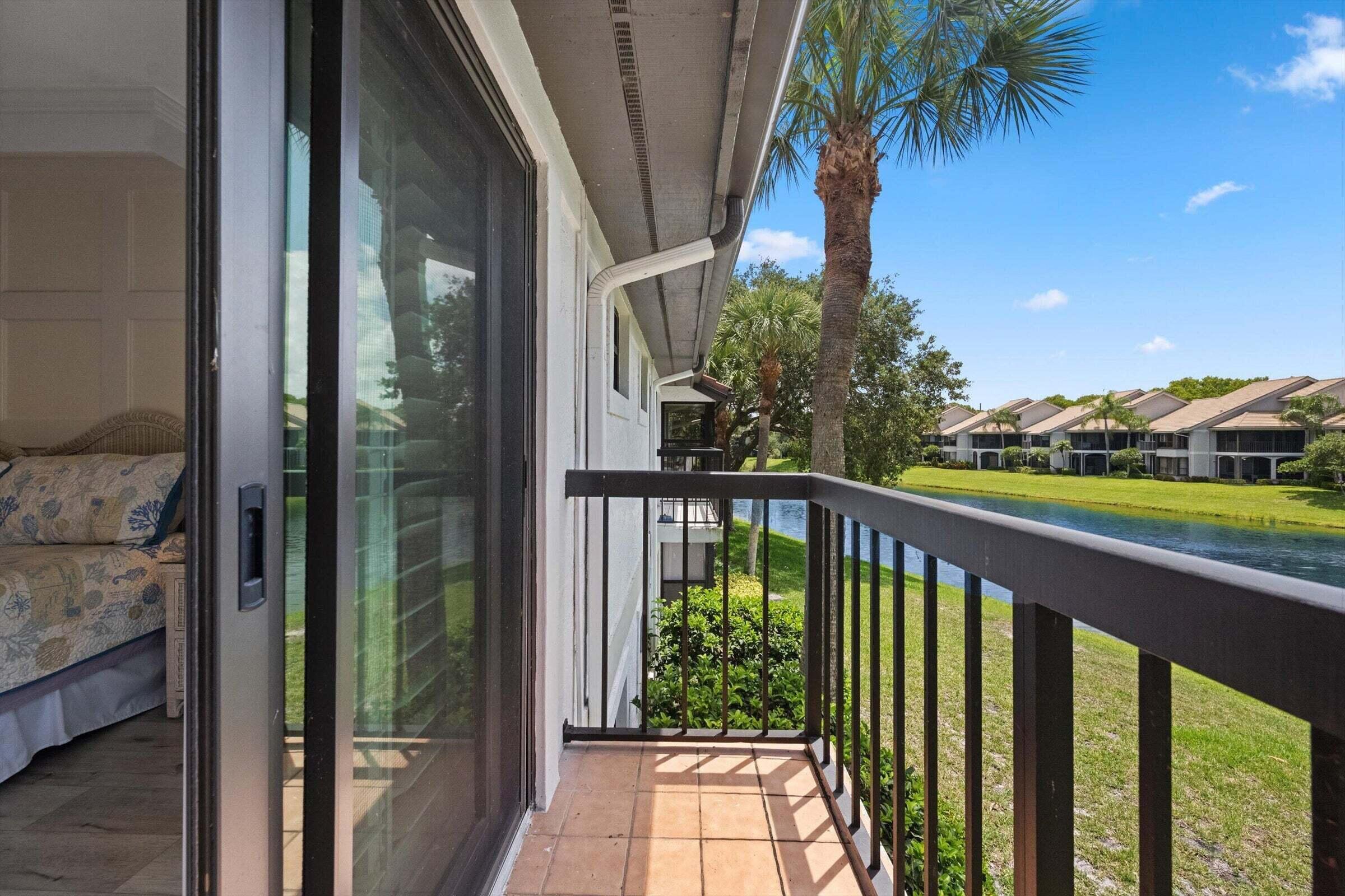 16695 TRADERS #218, Jupiter FL 33477