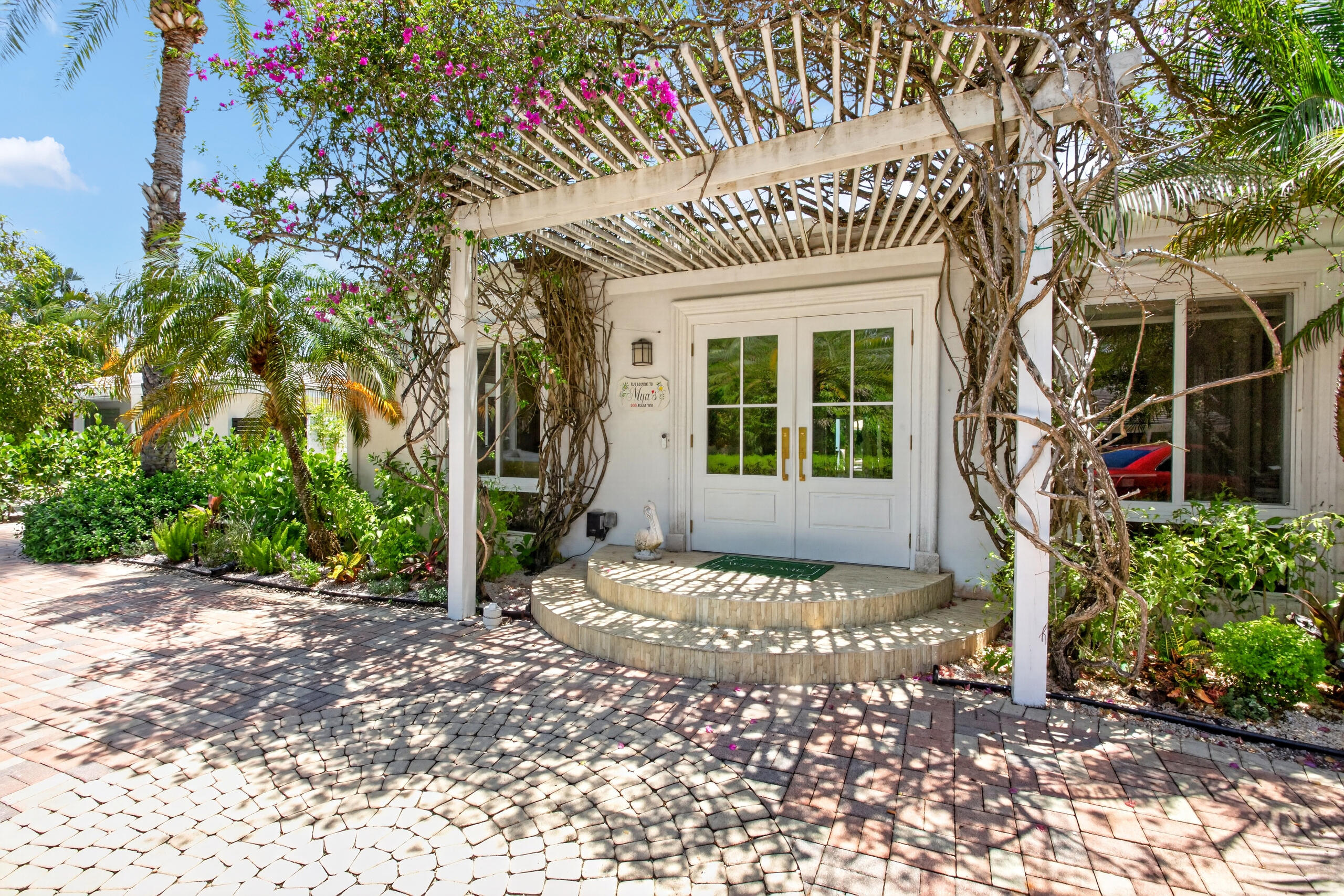 714 S Atlantic, Lantana FL 33462