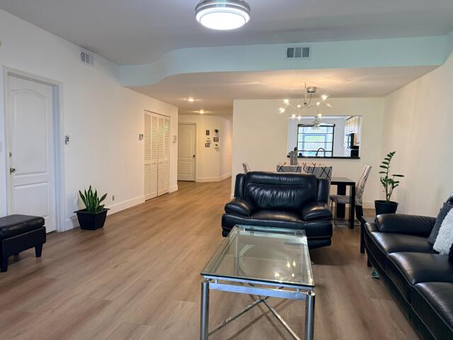 8659 Vía Reale #1, Boca Raton FL 33496