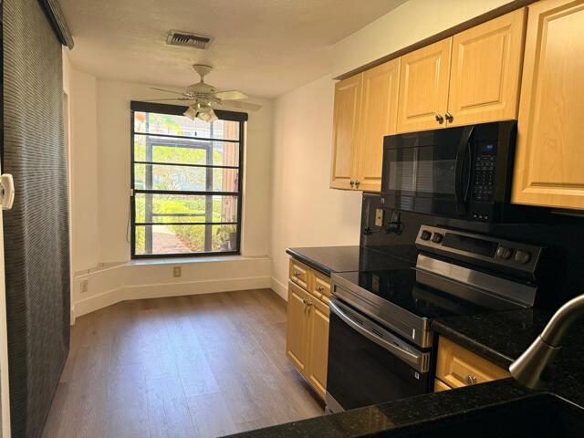 8659 Vía Reale #1, Boca Raton FL 33496