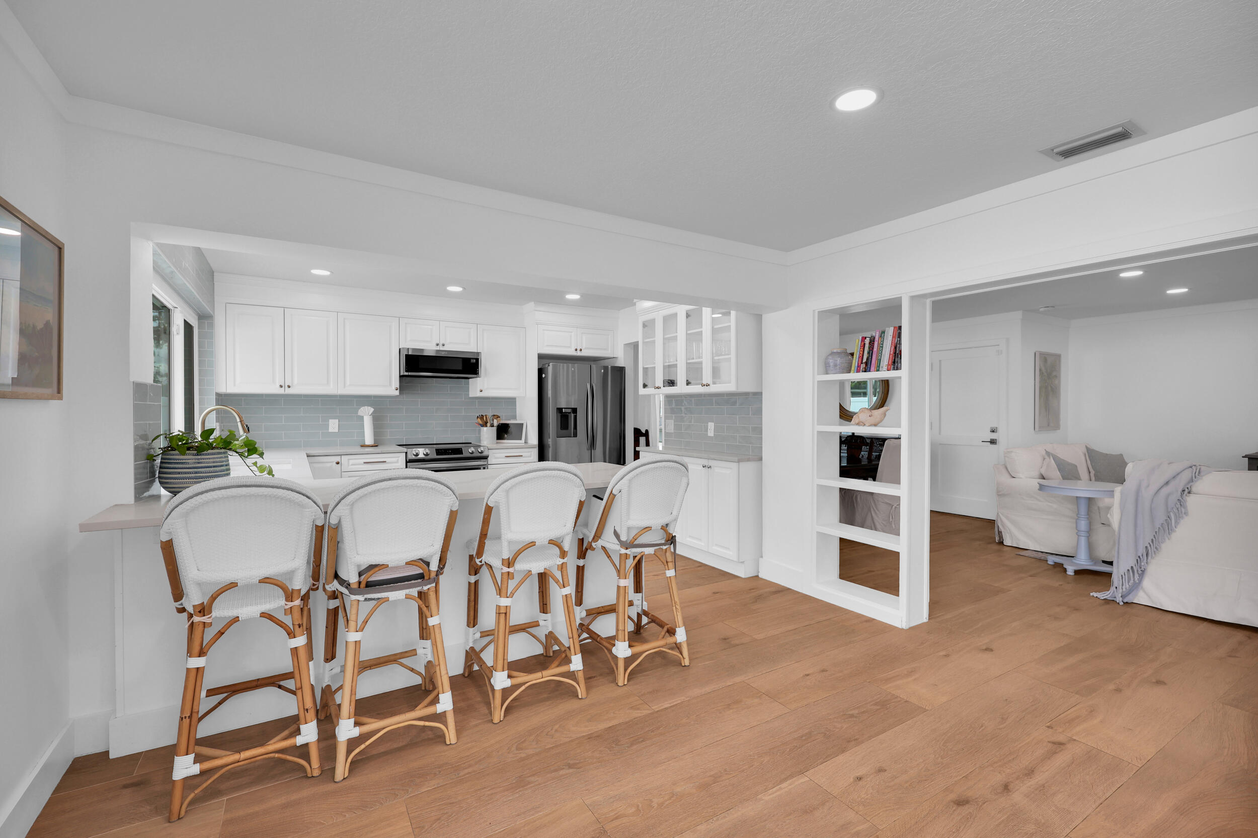 72 WILLOW, Tequesta FL 33469