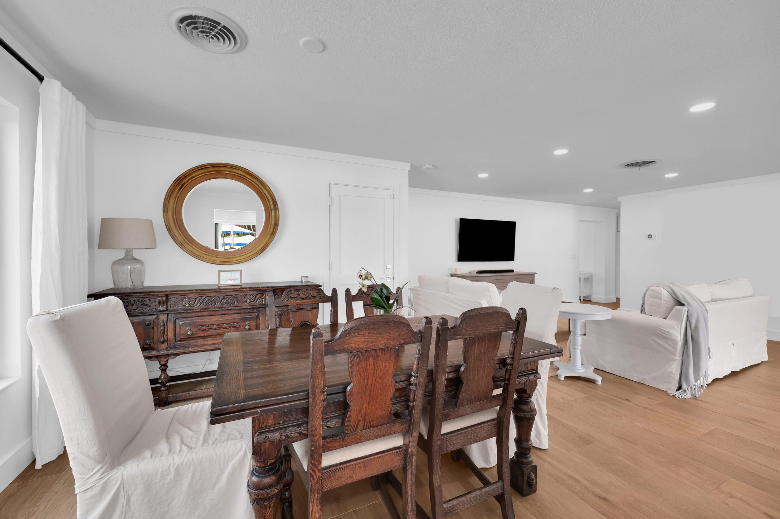 72 WILLOW, Tequesta FL 33469