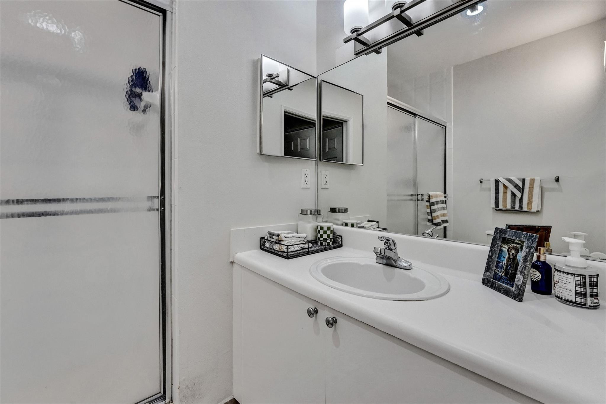 7940 N NOB HILL #304, Tamarac FL 33321